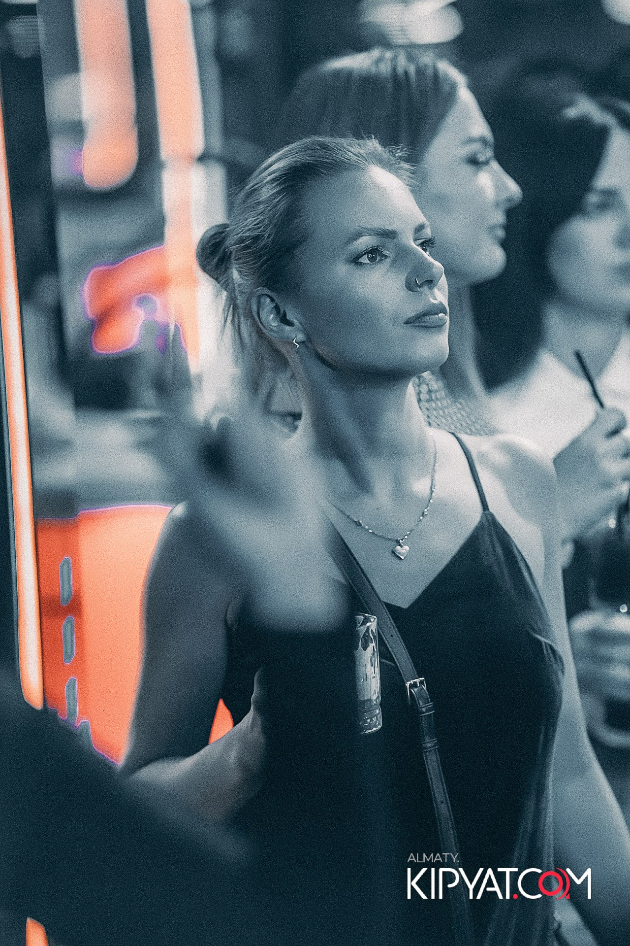 SANTA BARBARA — ВЫСТУПЛЕНИЕ ГРУППЫ REFLEX. КИПЯТКОМ АЛМАТЫ!