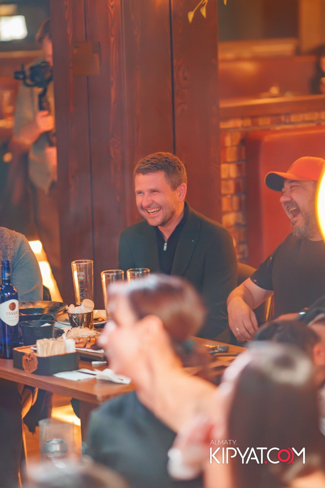 STAND UP КОНЦЕРТ АЛЕКСАНДРА МЕРКУЛЬ. КИПЯТКОМ АЛМАТЫ!