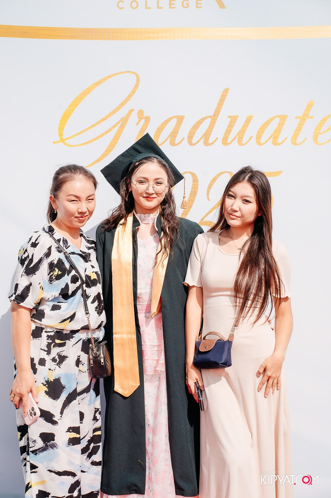 ВРУЧЕНИЕ ДИПЛОМОВ — НАРХОЗ КОЛЛЕДЖ. Part 2. КИПЯТКОМ АЛМАТЫ!