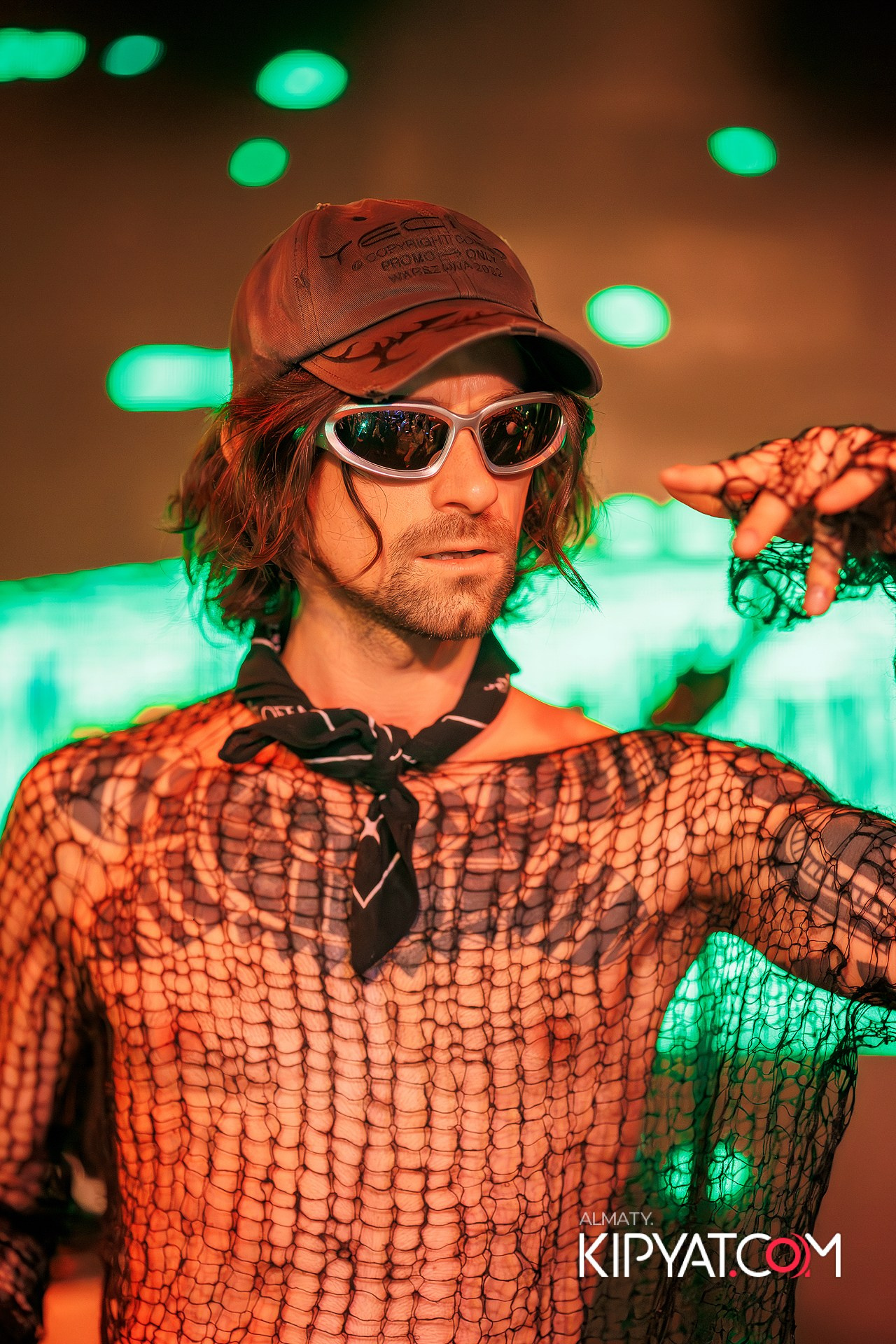 QUEST PISTOLS В РЕСТОРАНЕ NINO. КИПЯТКОМ АЛМАТЫ!