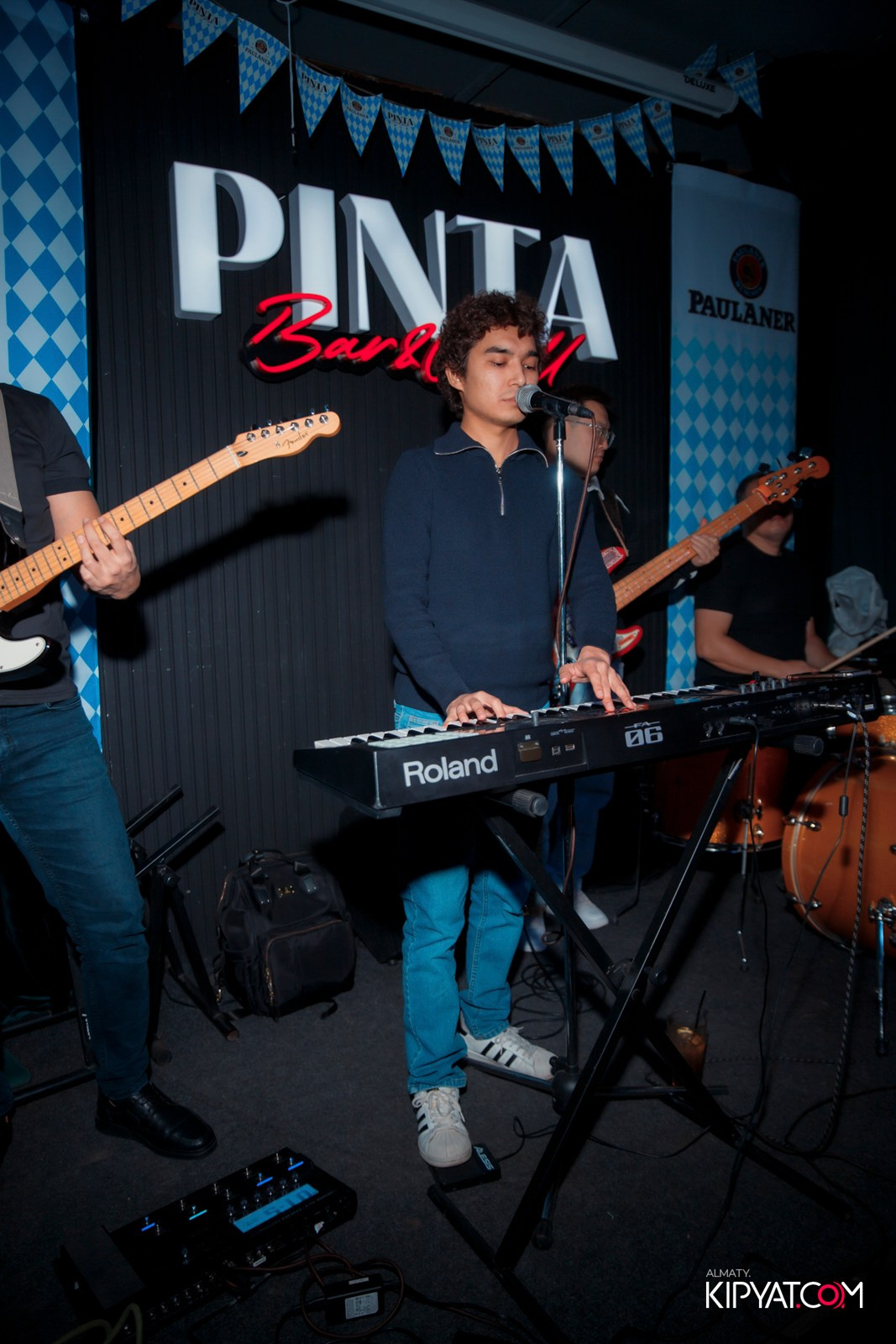 OKTOBERFEST — ПИНТА НА АУЭЗОВА. КИПЯТКОМ АЛМАТЫ!