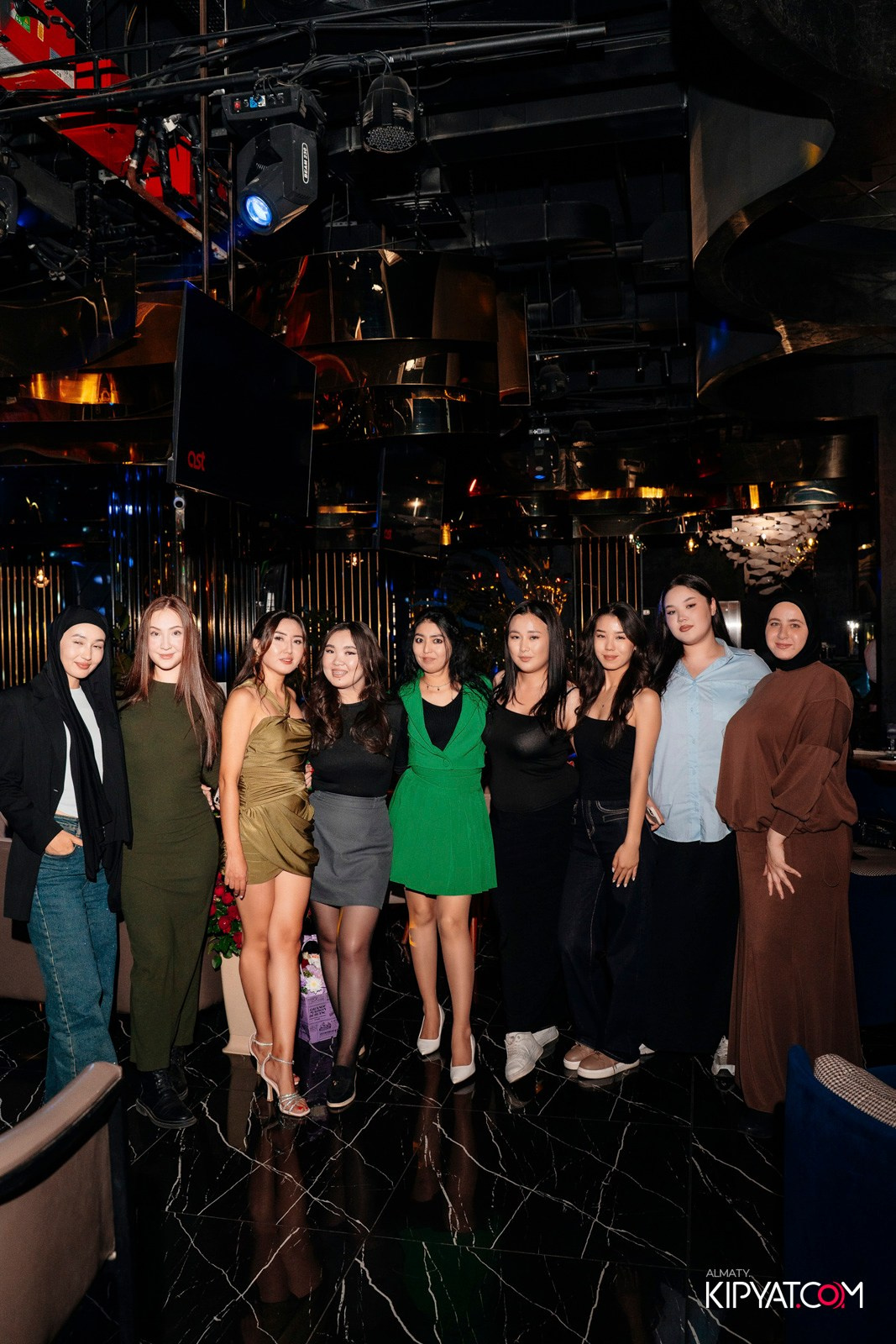 MOOD KARAOKE & TERRACE. КИПЯТКОМ АЛМАТЫ!