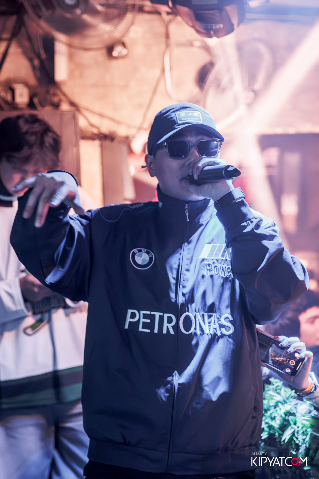 BHB. КИПЯТКОМ АЛМАТЫ!