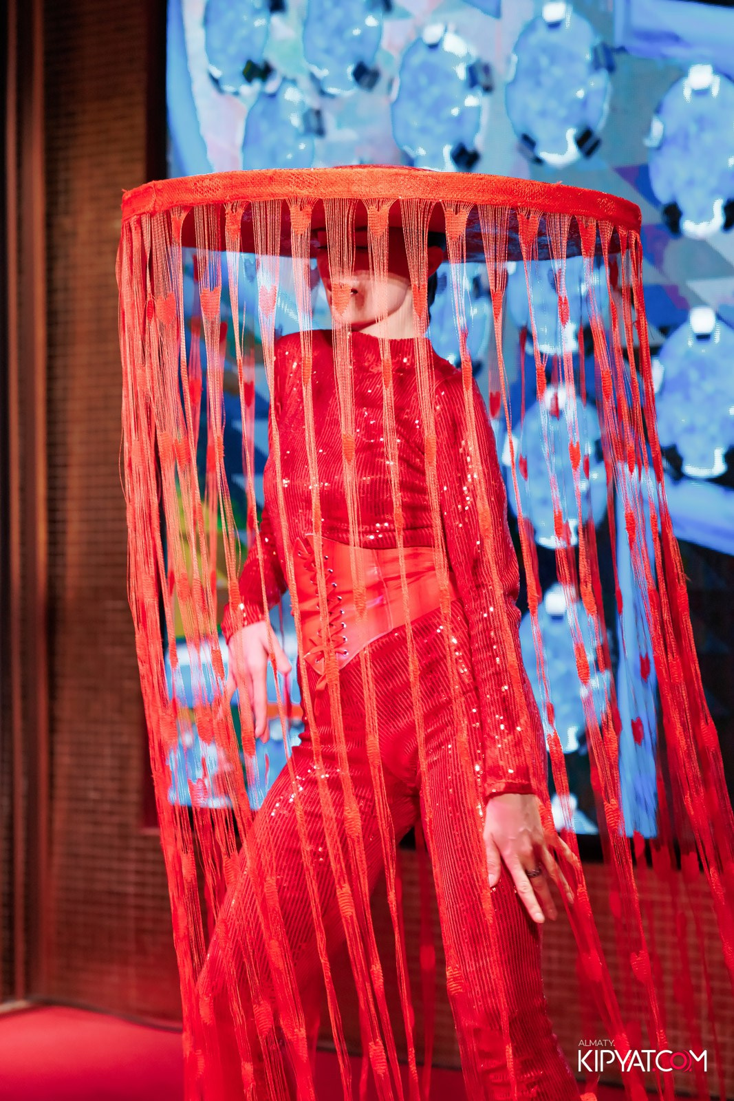 ЗАЯ, НА БИС. КИПЯТКОМ АЛМАТЫ!