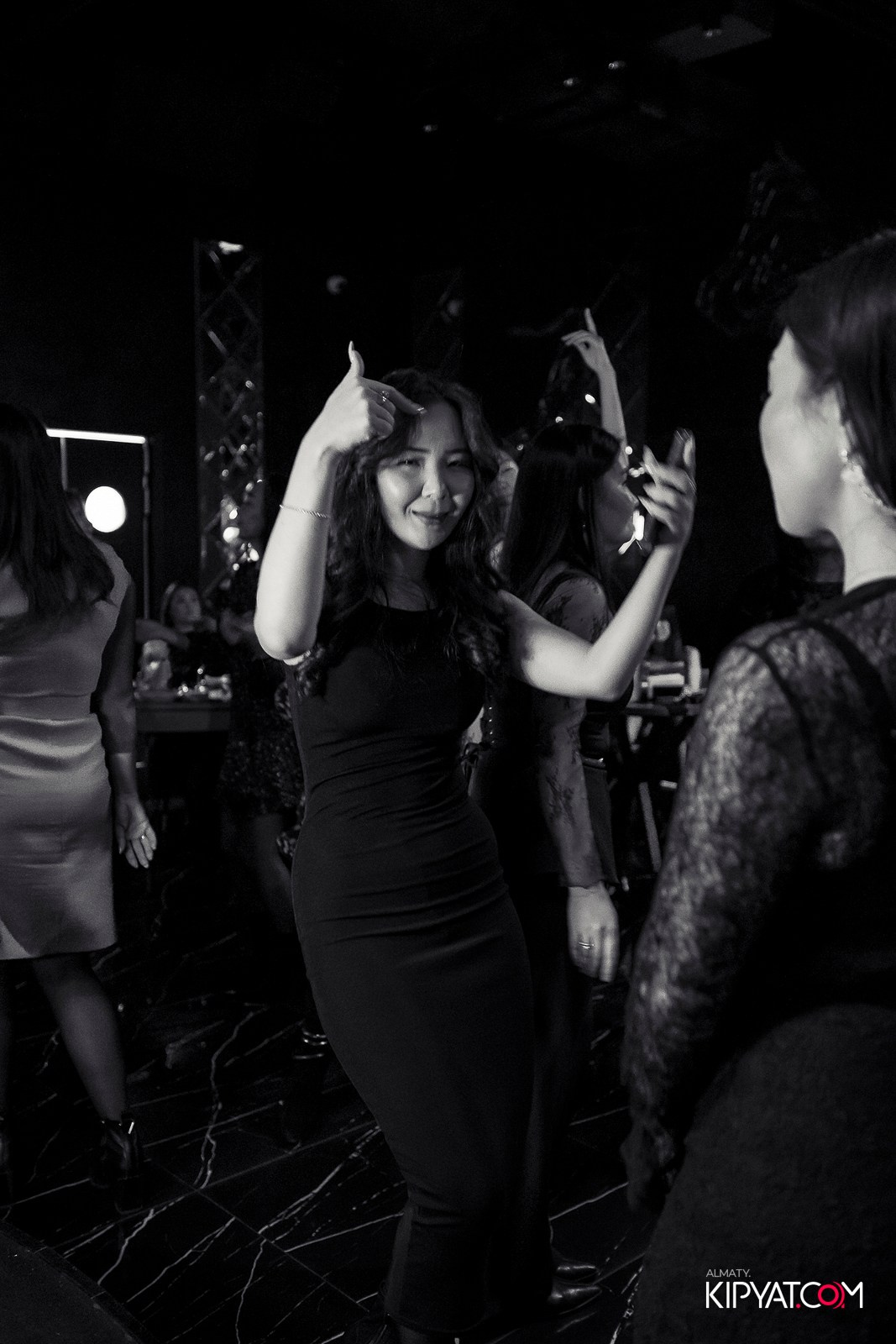 MOOD KARAOKE & TERRACE. КИПЯТКОМ АЛМАТЫ! Фотосъемка мероприятий в Алматы