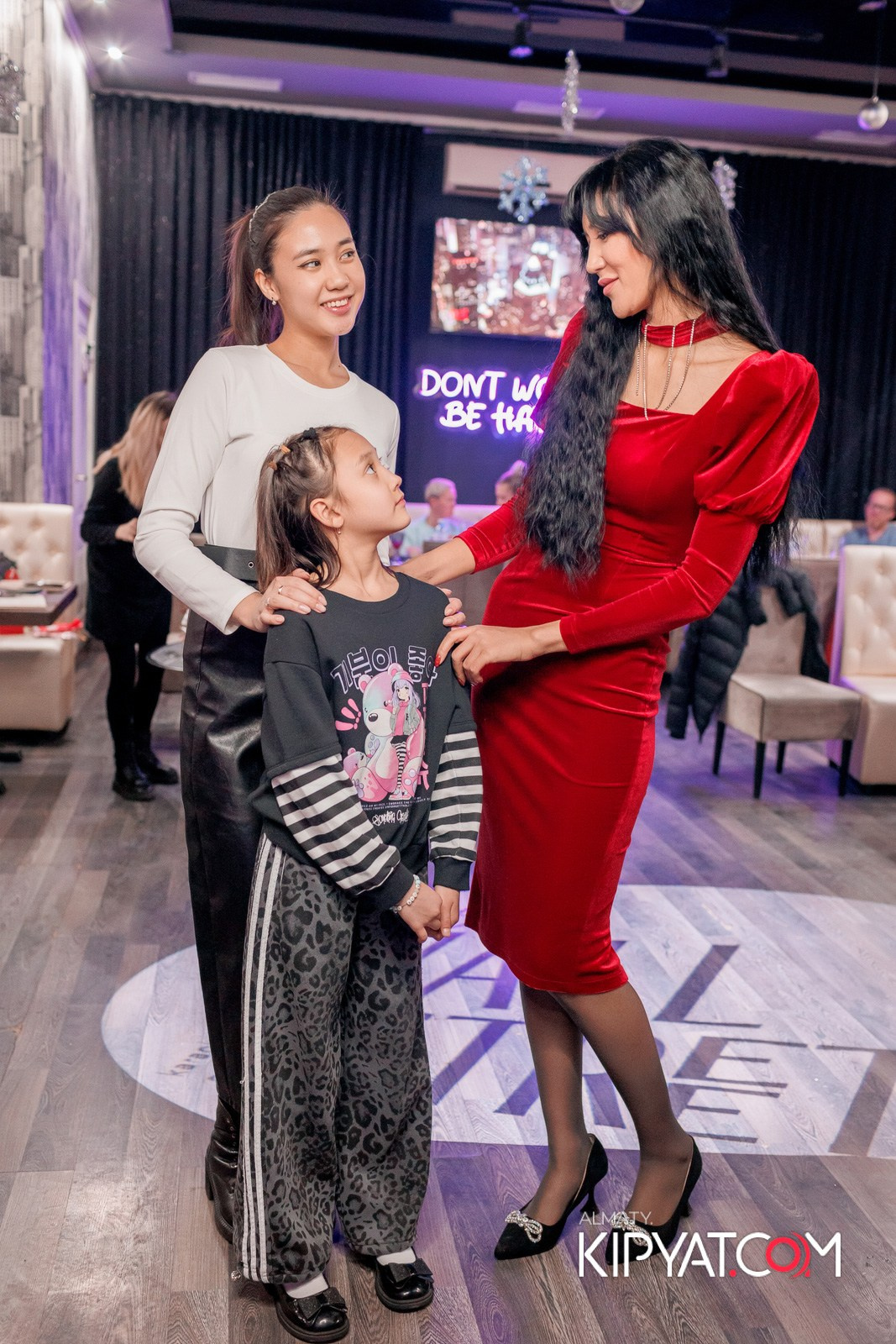 НОВОГОДНИЙ ОТЧЕТНЫЙ КОНЦЕРТ МУЗЫКАЛЬНОЙ ШКОЛЫ «SOULWAY». КИПЯТКОМ АЛМАТЫ!