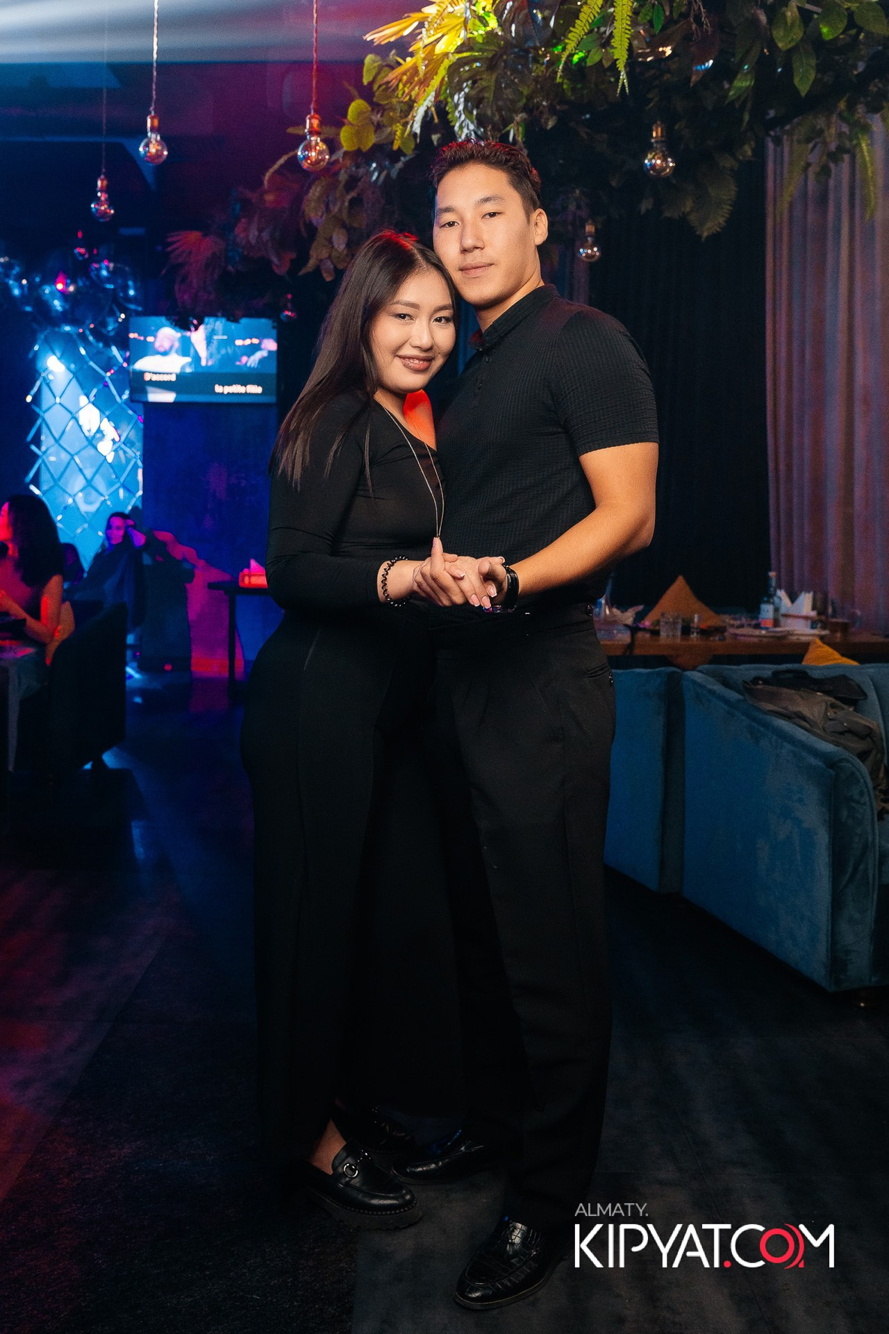 ДОРОГАЯ, Я НА ПИЛ. КИПЯТКОМ АЛМАТЫ!