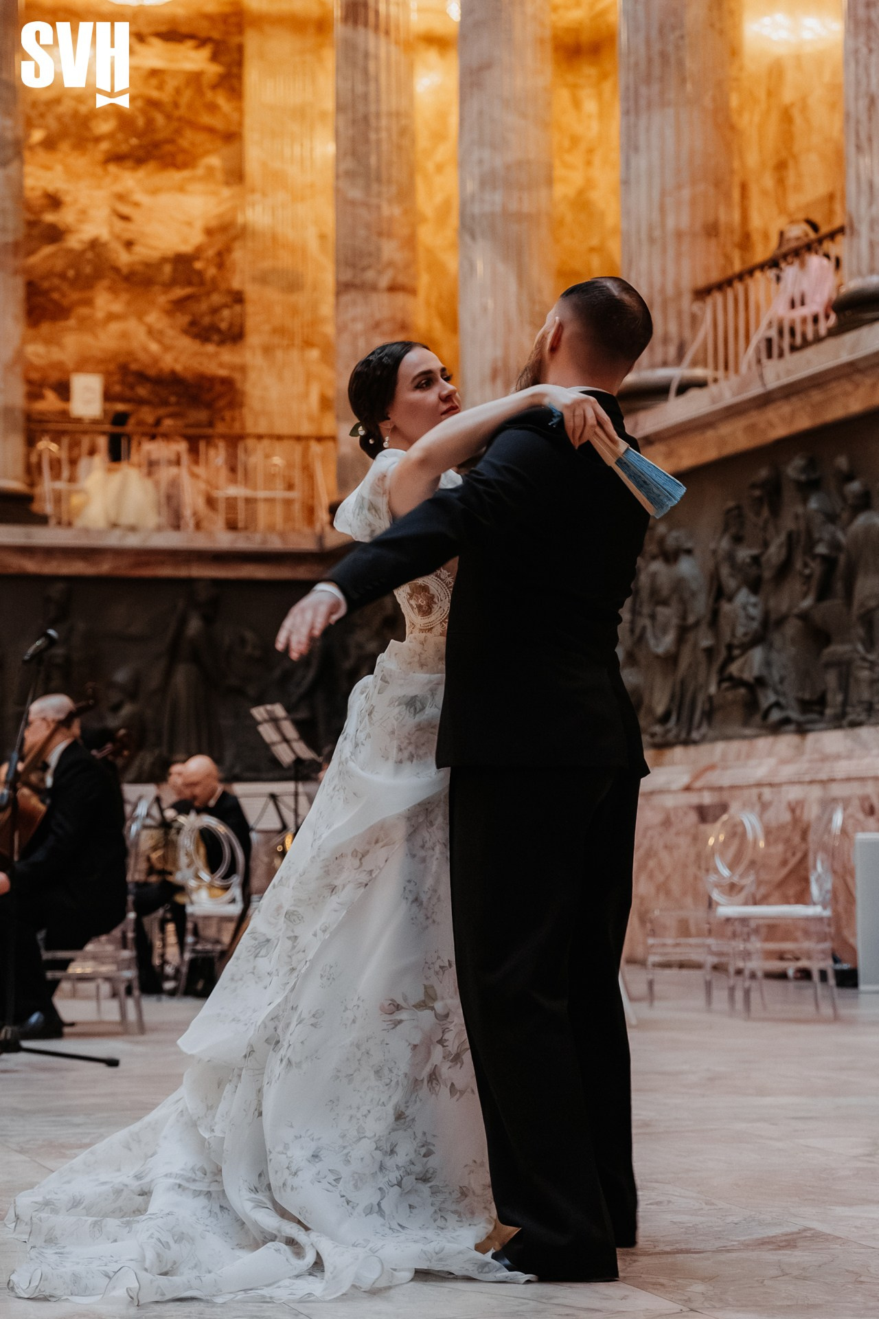 Пасхальный бал Петра Аксёнова