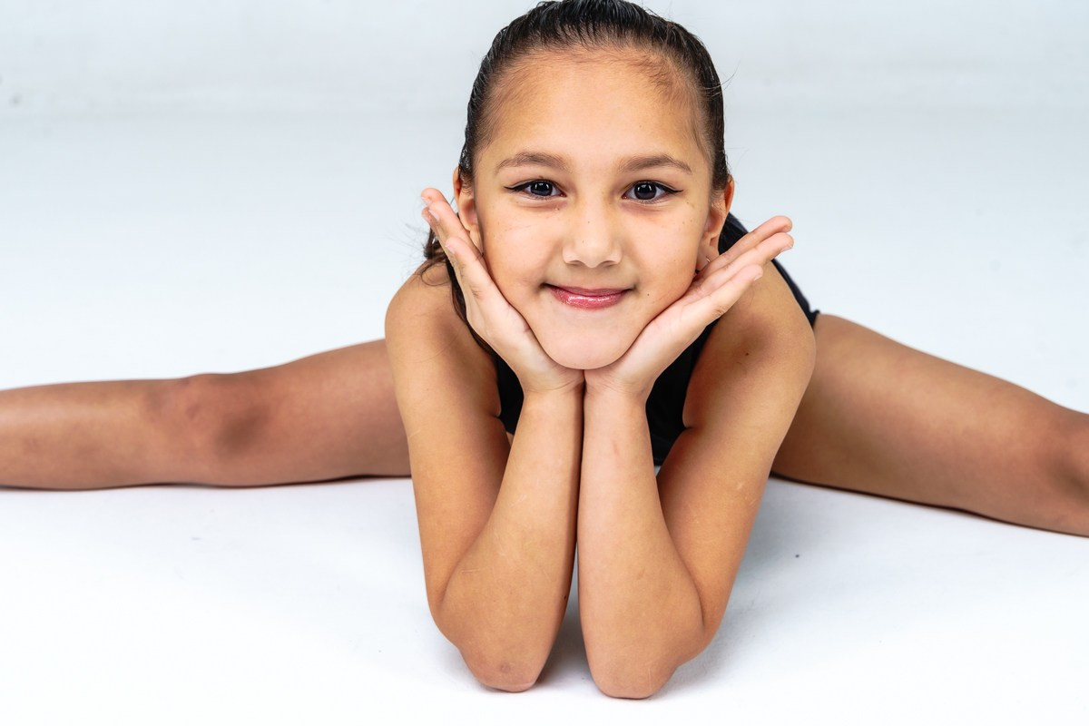 Студийная съемка эстетической гимнастики. Репортажный и семейный фотограф в Санкт-Петербурге Тарас Марченко