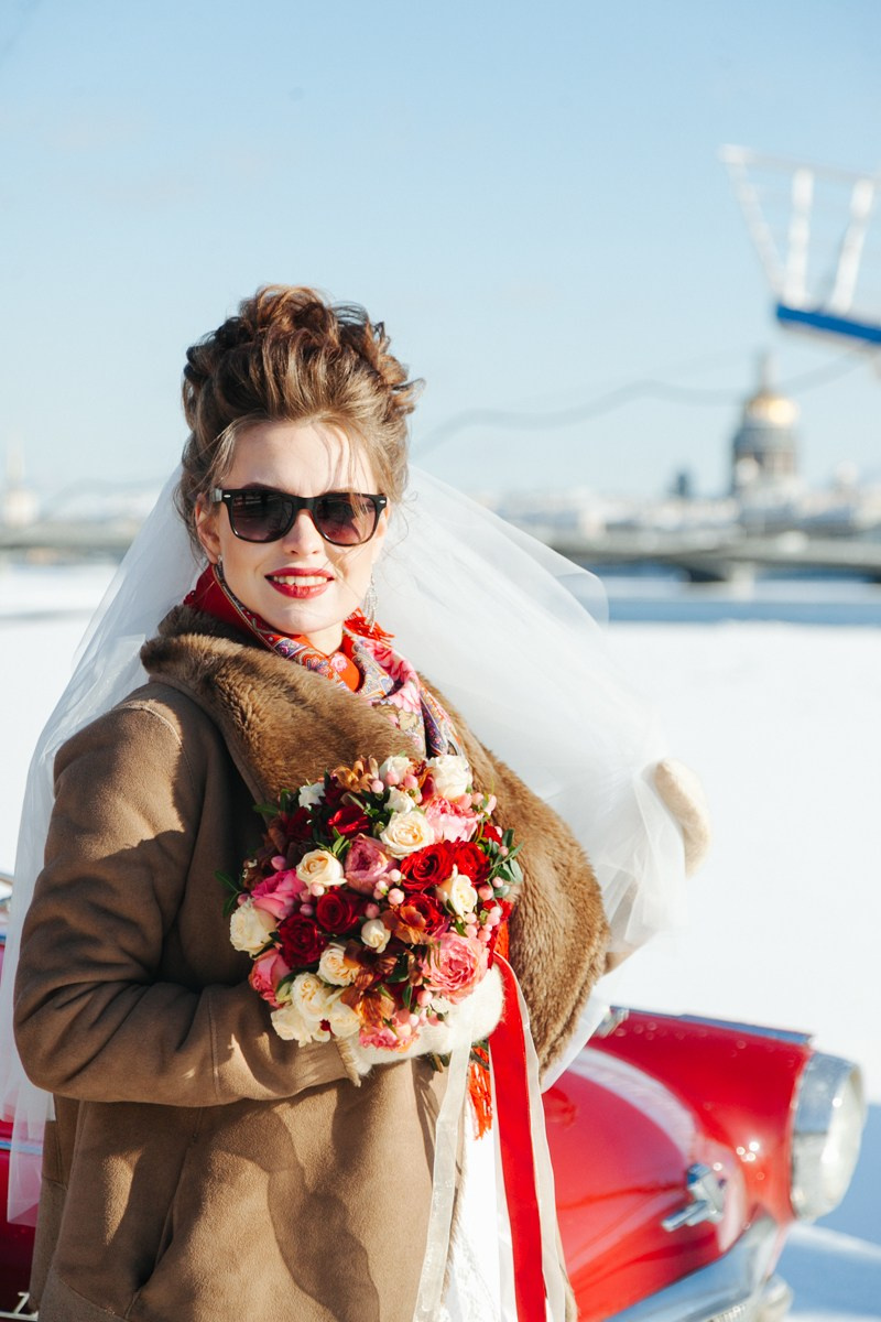 Зимняя свадебная фотосъемка в Санкт-Петербурге. Фотограф крещение венчание в Петербурге! Помогает подобрать храм и посоветовал душевного батюшку в СПб