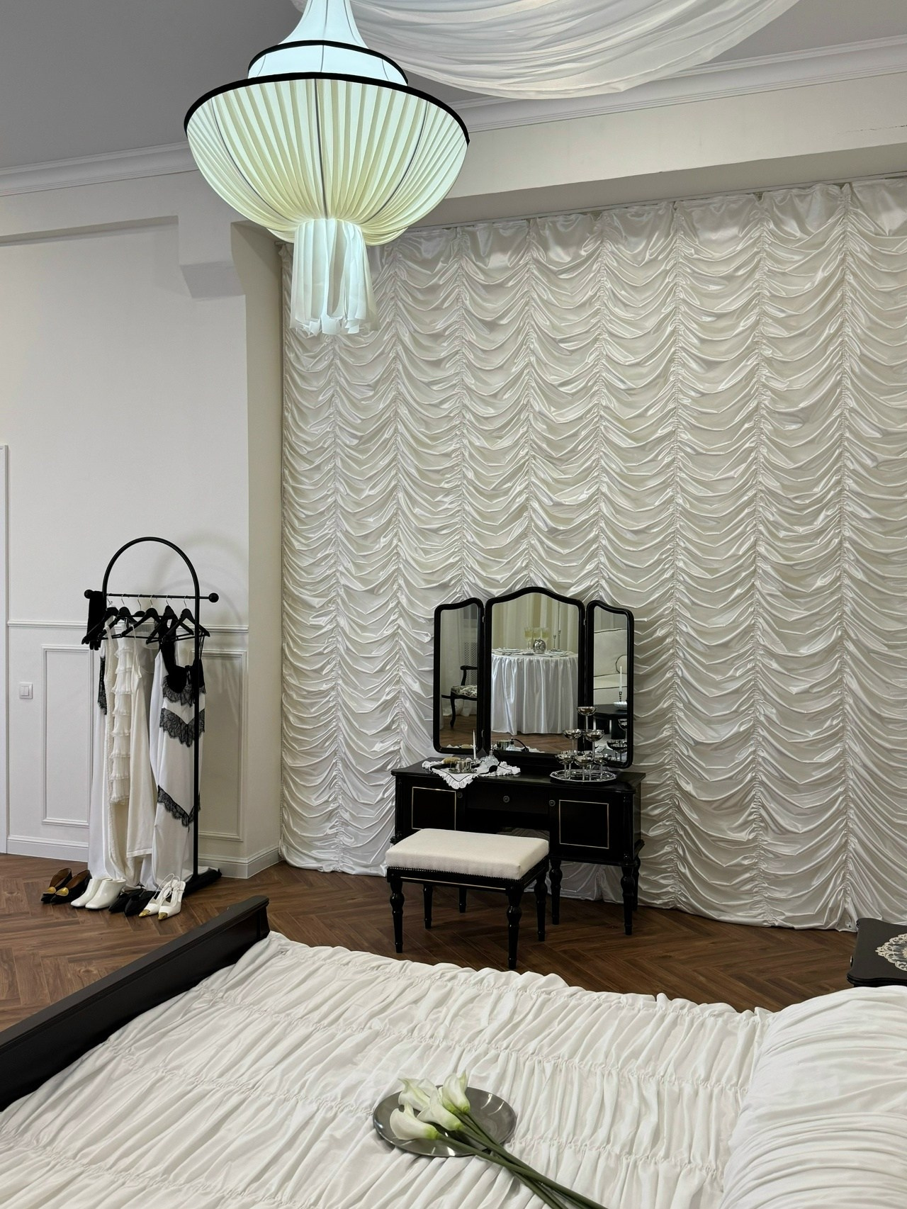 HOTEL ROOM. Портретный фотограф Павлова Светлана / Брянск /