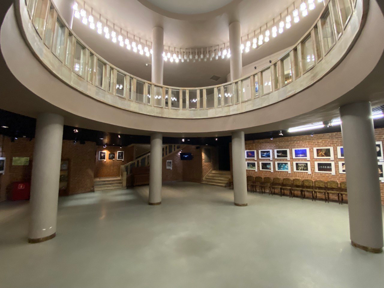 БАЛЕТ В ФОТОГРАФИЯХ.Стихи, написанные телом. Reportage, architectural, fine art photographer Lena Melnikova in Moscow