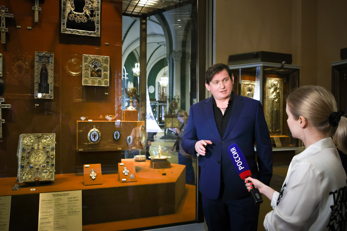 Пресс- конференция в Кремле: выставка «Русский Феникс: Суздальская земля.». Репортажный, архитектурный, театральный и файн-арт фотограф Лена Мельникова в Москве