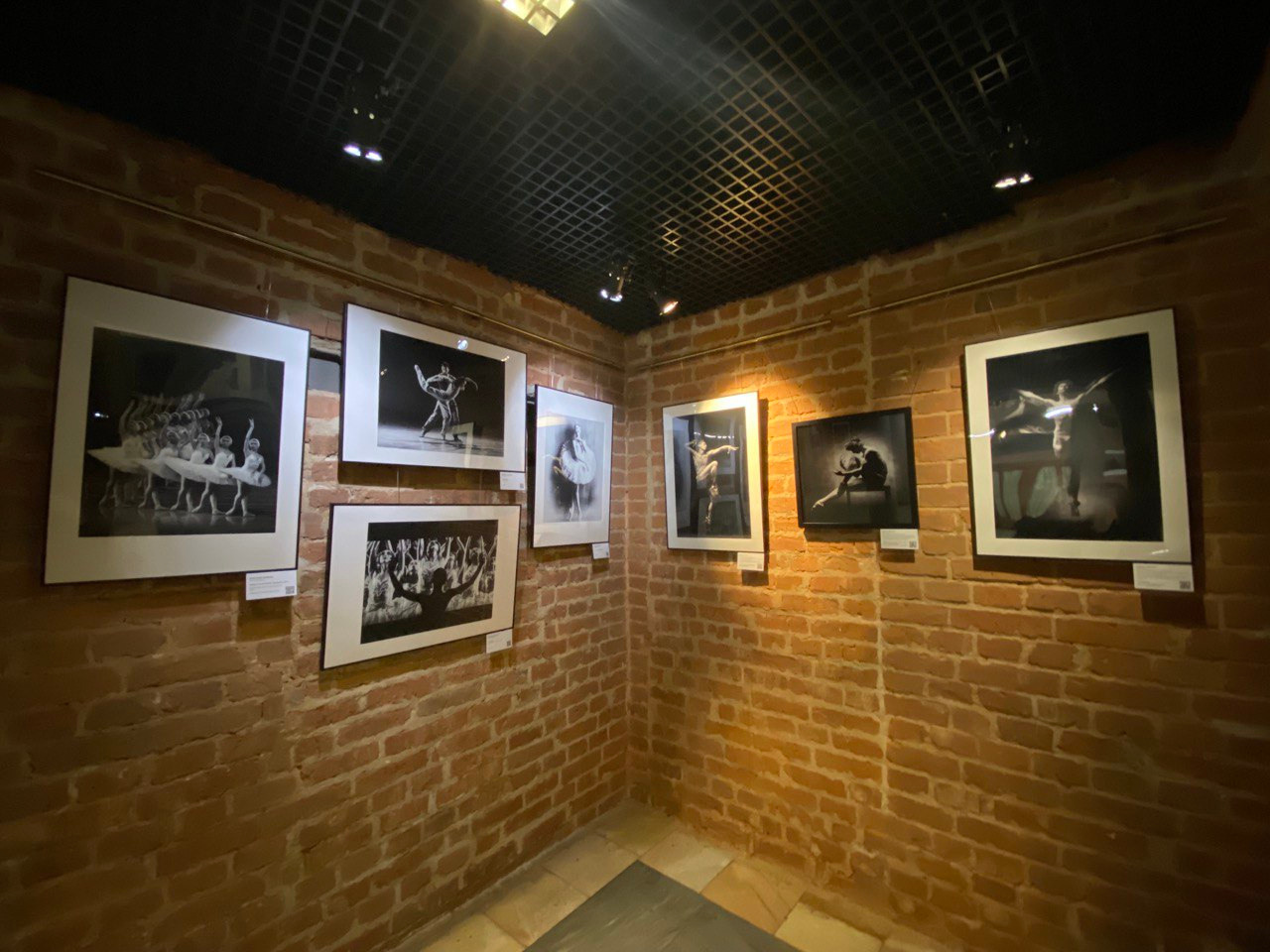 БАЛЕТ В ФОТОГРАФИЯХ.Стихи, написанные телом. Reportage, architectural, fine art photographer Lena Melnikova in Moscow