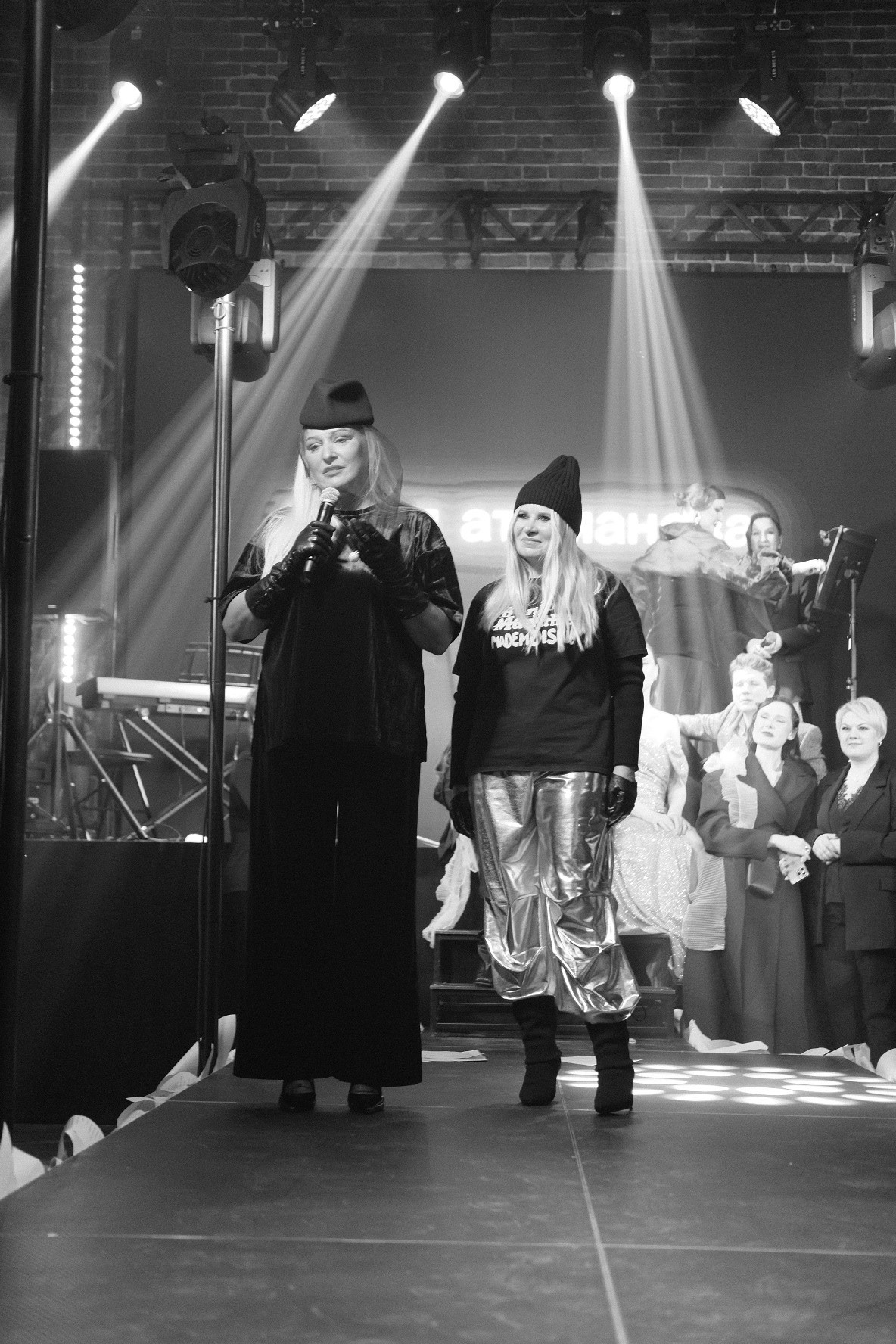 Показ коллекции свадебных платьев Anikeeva. Фотограф Саша Львова