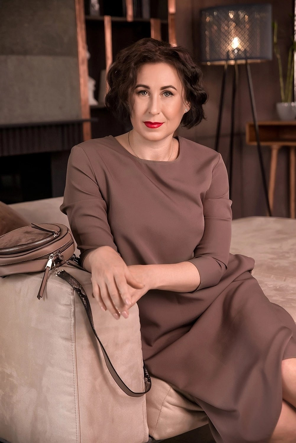 Индивидуальные. Контакты