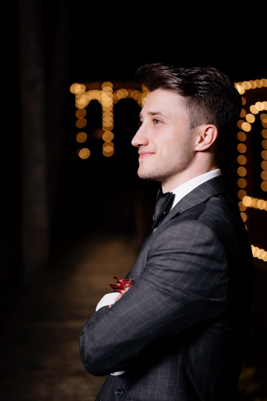 Ведущий Соколов. Подрядчики и друзья сети свадебных площадок House for wedding