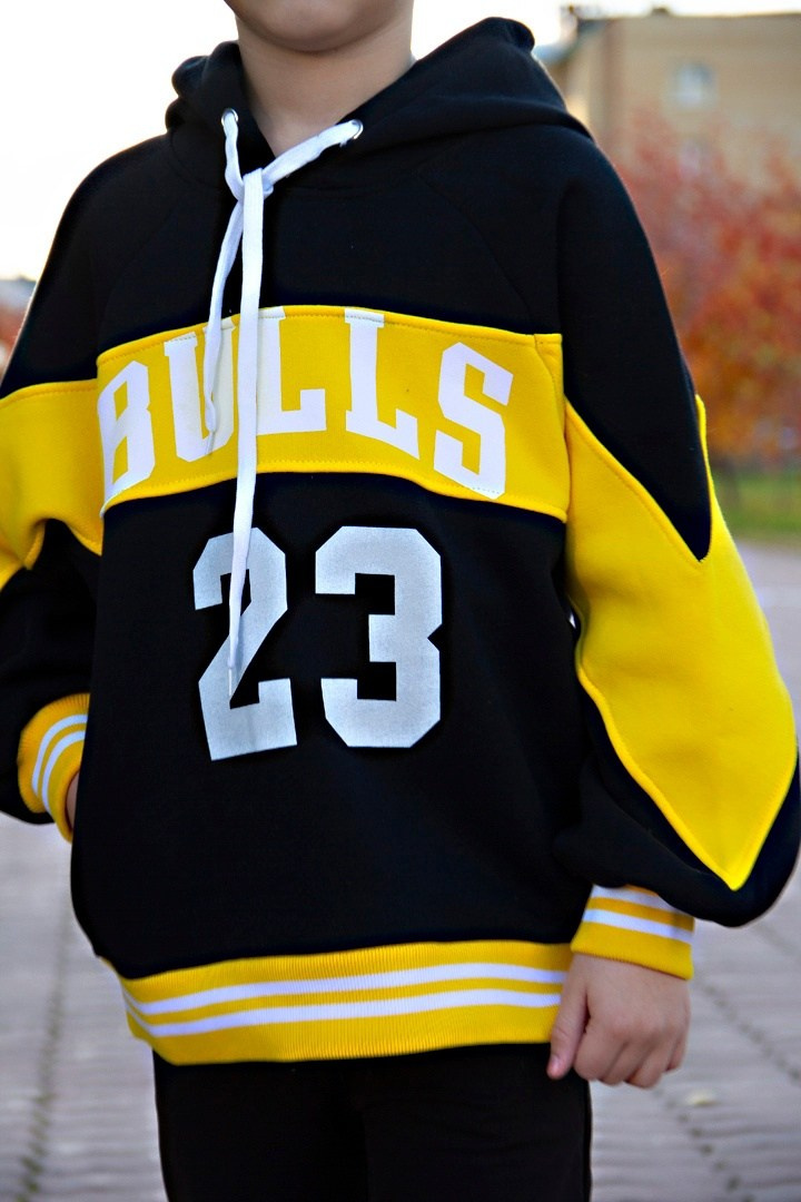 Съемка костюмов для маркетплейсов. Фотограф Екатеринбург Екатерина Красноперова