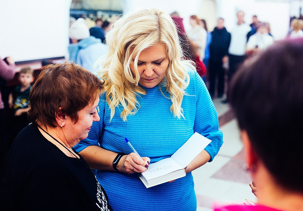 Стендап Ольги Савельевой «Всё обязательно наладится». Детский и семейный фотограф, фотограф мероприятий Нижний Новгород