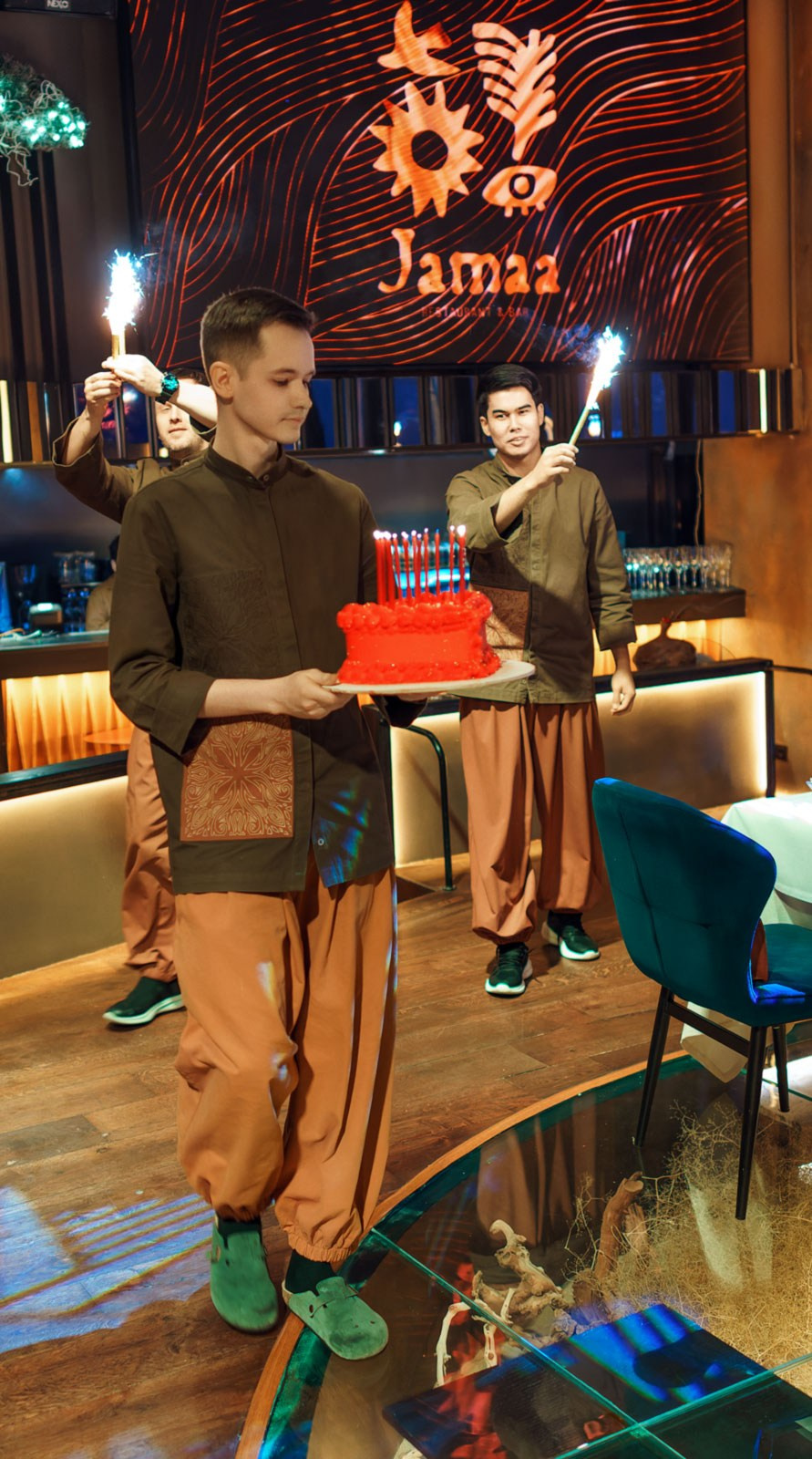 ДНИ РОЖДЕНИЯ ВЗРОСЛЫХ. Фотограф и видеограф для бизнеса в Москве — фуд, рестораны, интерьер, контент | Sizov Studio