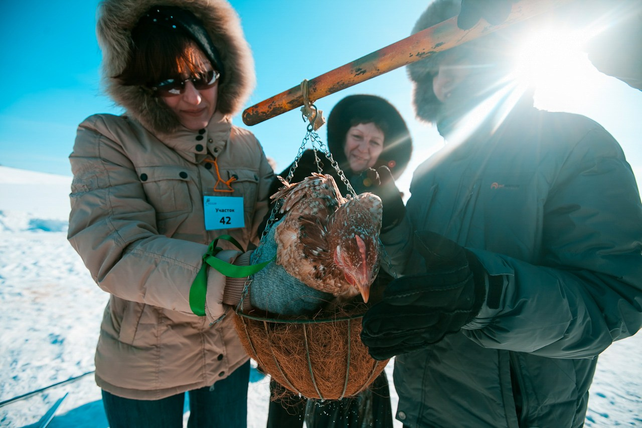 Командообразующее. Фотограф событий, Максим Романенко