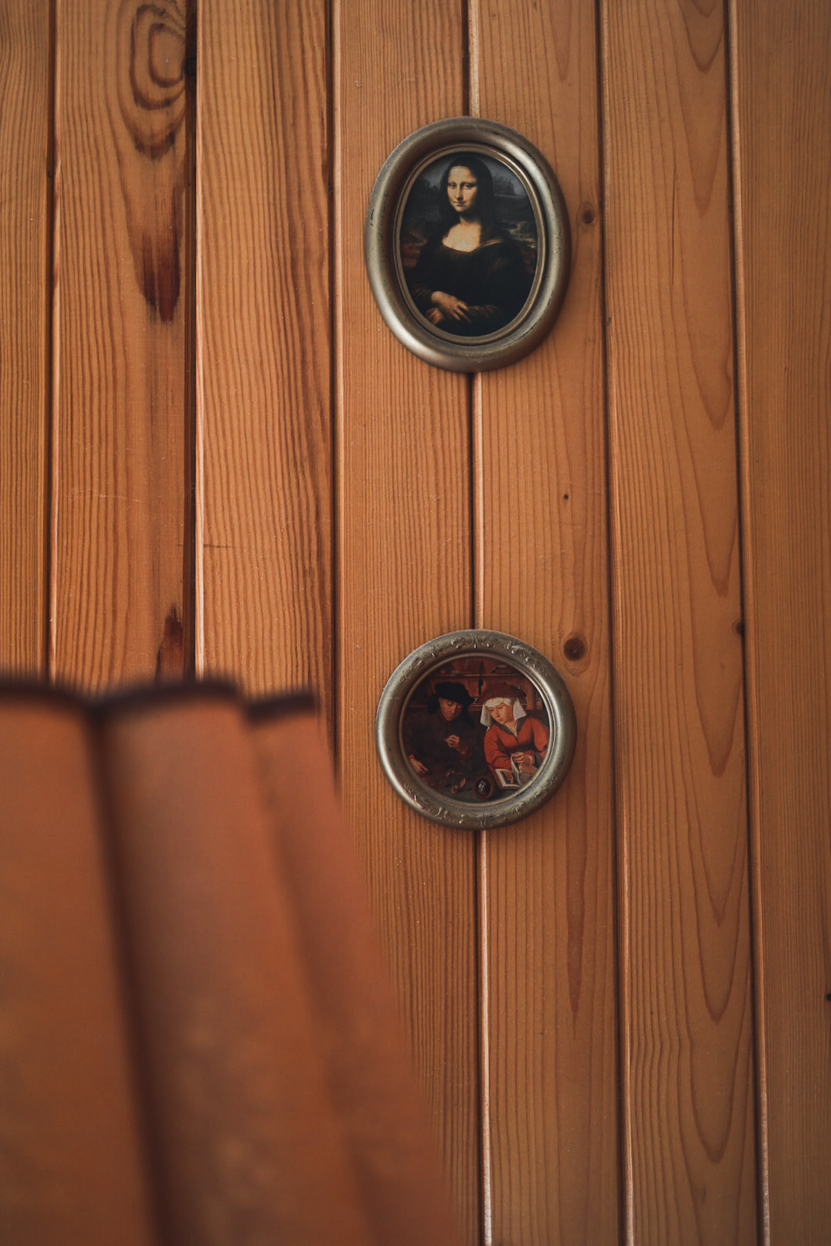 Фотографии бабушек за игрой в домино и дачной жизни. Портретный и семейный фотограф в Москве Мария Рослякова