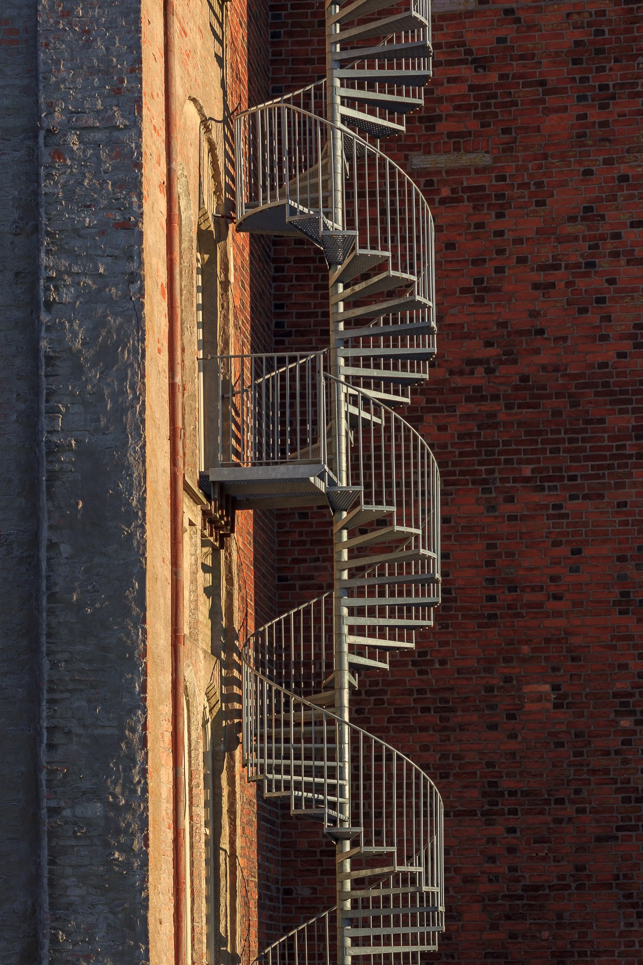 Стрит / Архитектура / Путешествия. Портретный, интерьерный и фуд фотограф в Перми Иван Вострецов