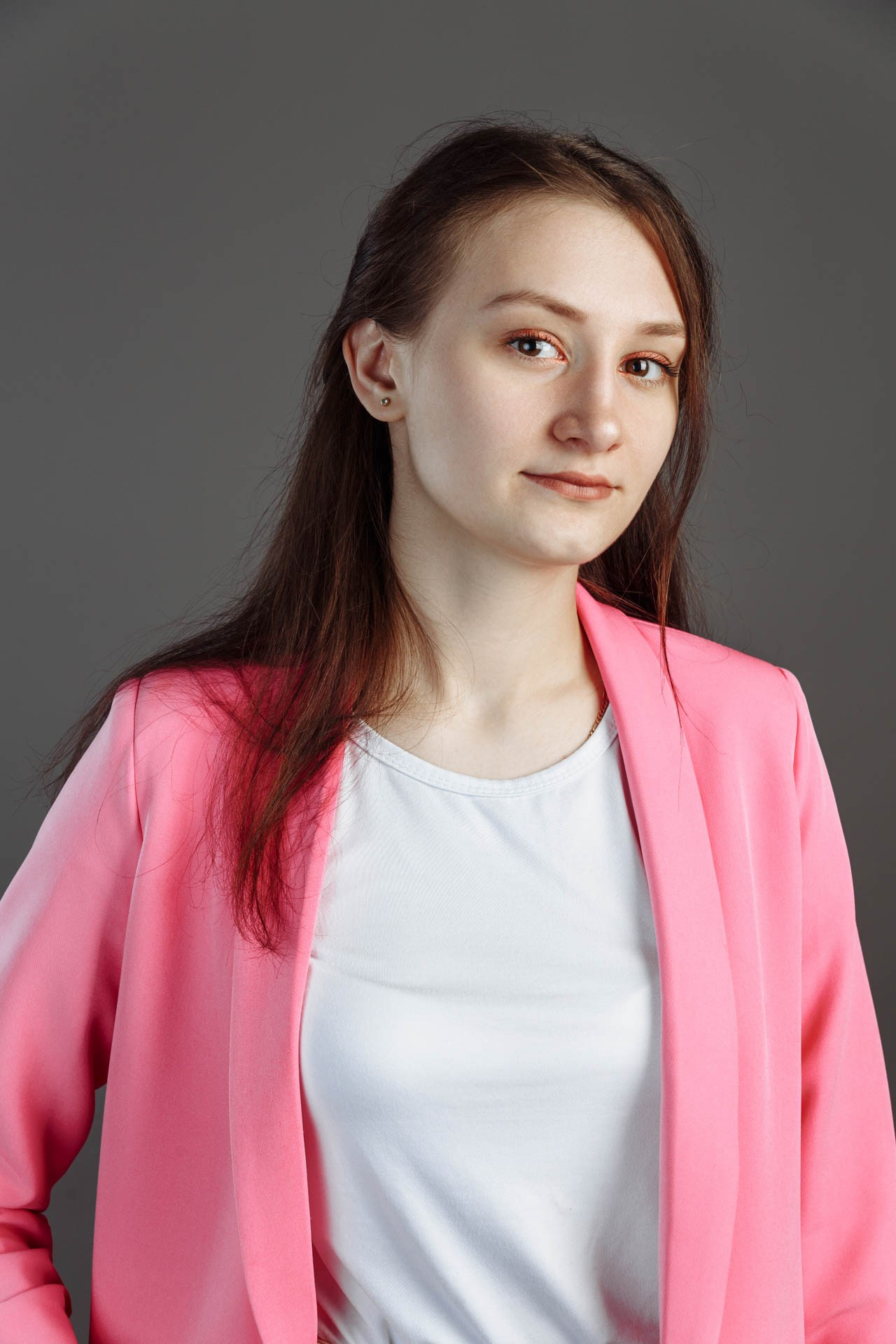 Бизнес-портреты сотрудников для сайта страховой компании InsFamily. Событийный фотограф Максим Бескоровайновнов