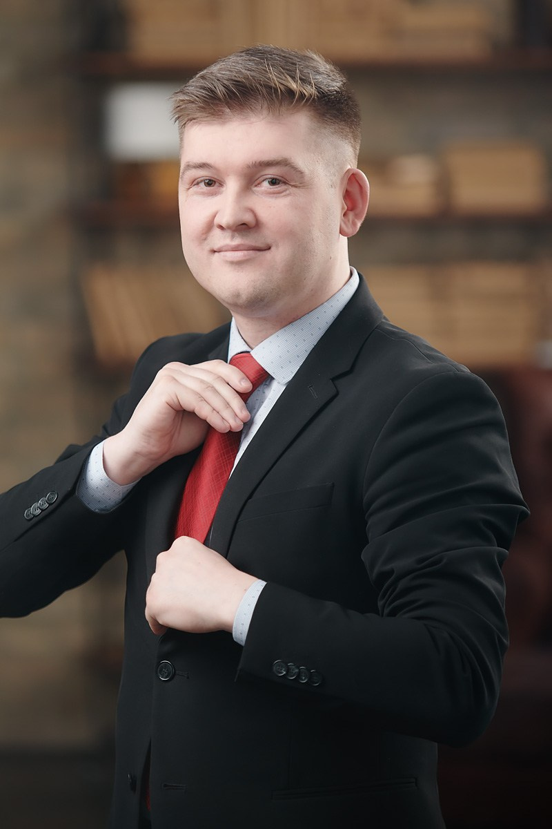 Вектор Право. Репортажный фотограф в Москве Вадим Францев