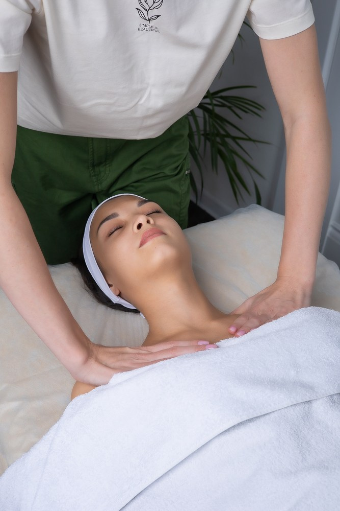 Массаж. Семейный и Свадебный фотограф в Сочи