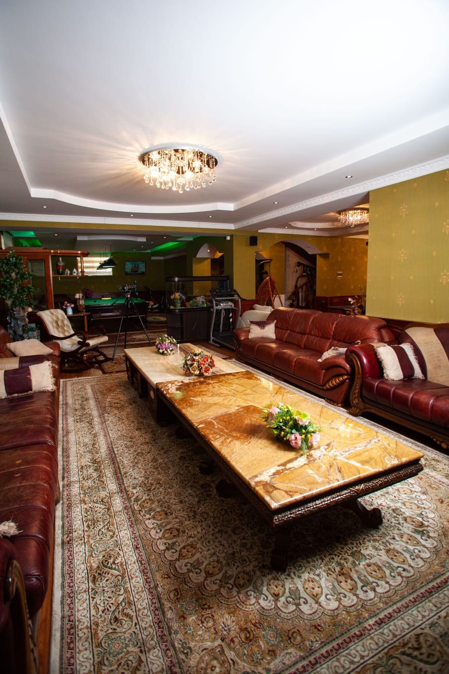 Недвижимость. Натан Супервайзер по Продакшену