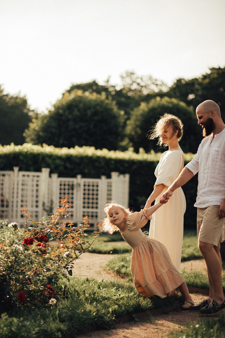 Тим, Лиза, Варя | на природе