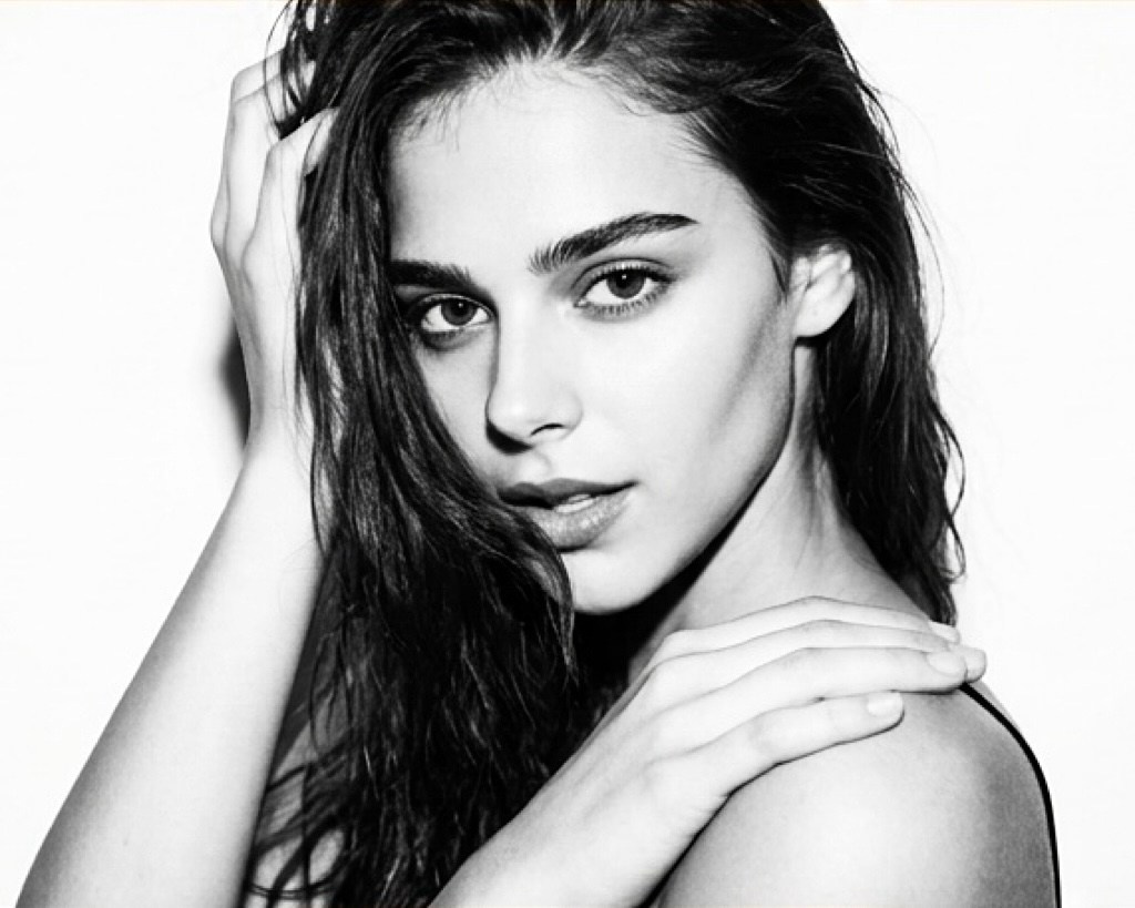 Roya. Axis model management