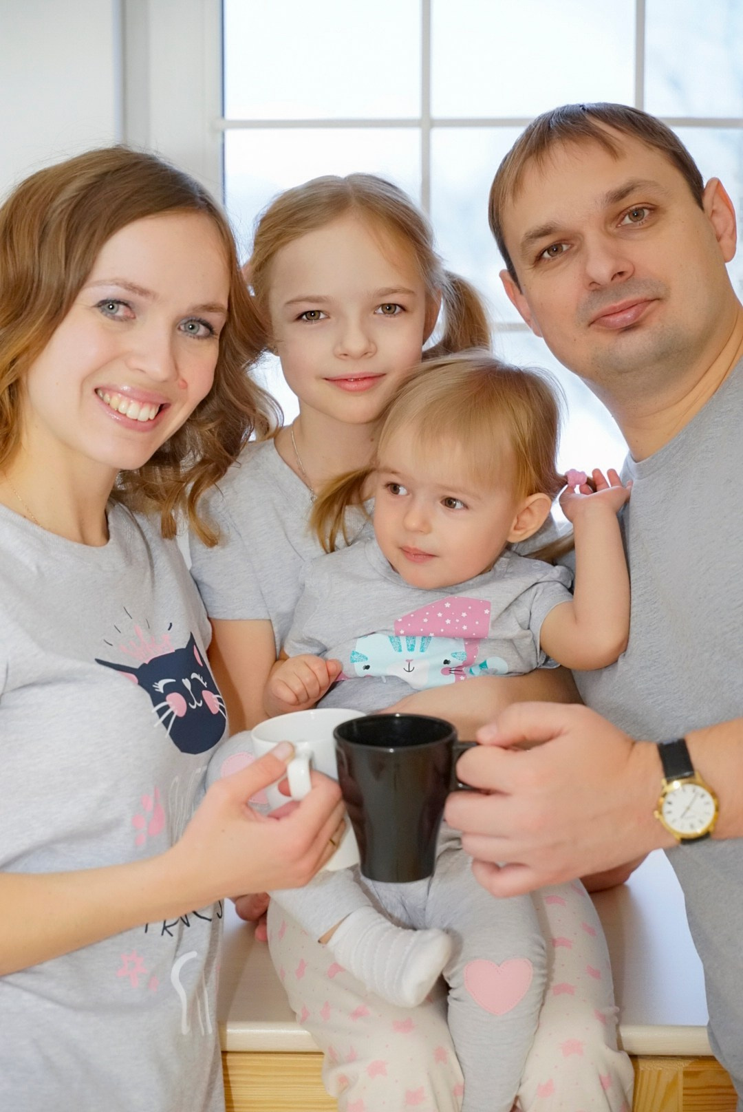 Олег, Света, Лиза и Леночка. Фотограф в Нижнем Новгороде Алексей Уковский