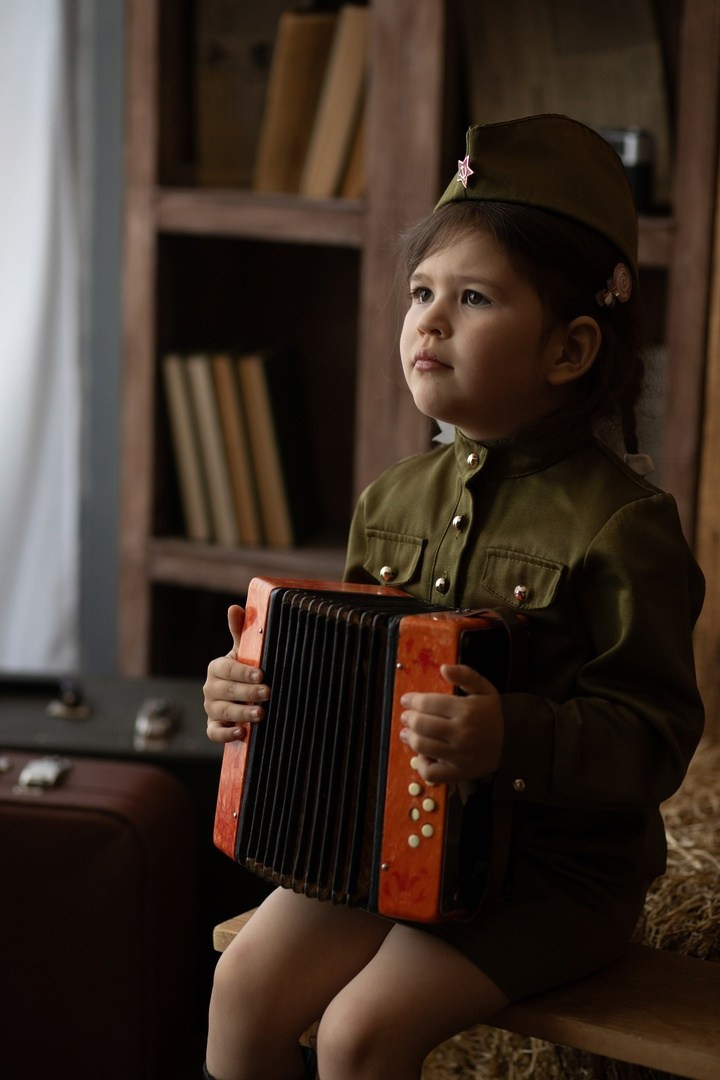 День победы «Аты-Баты». Фотограф в Омске