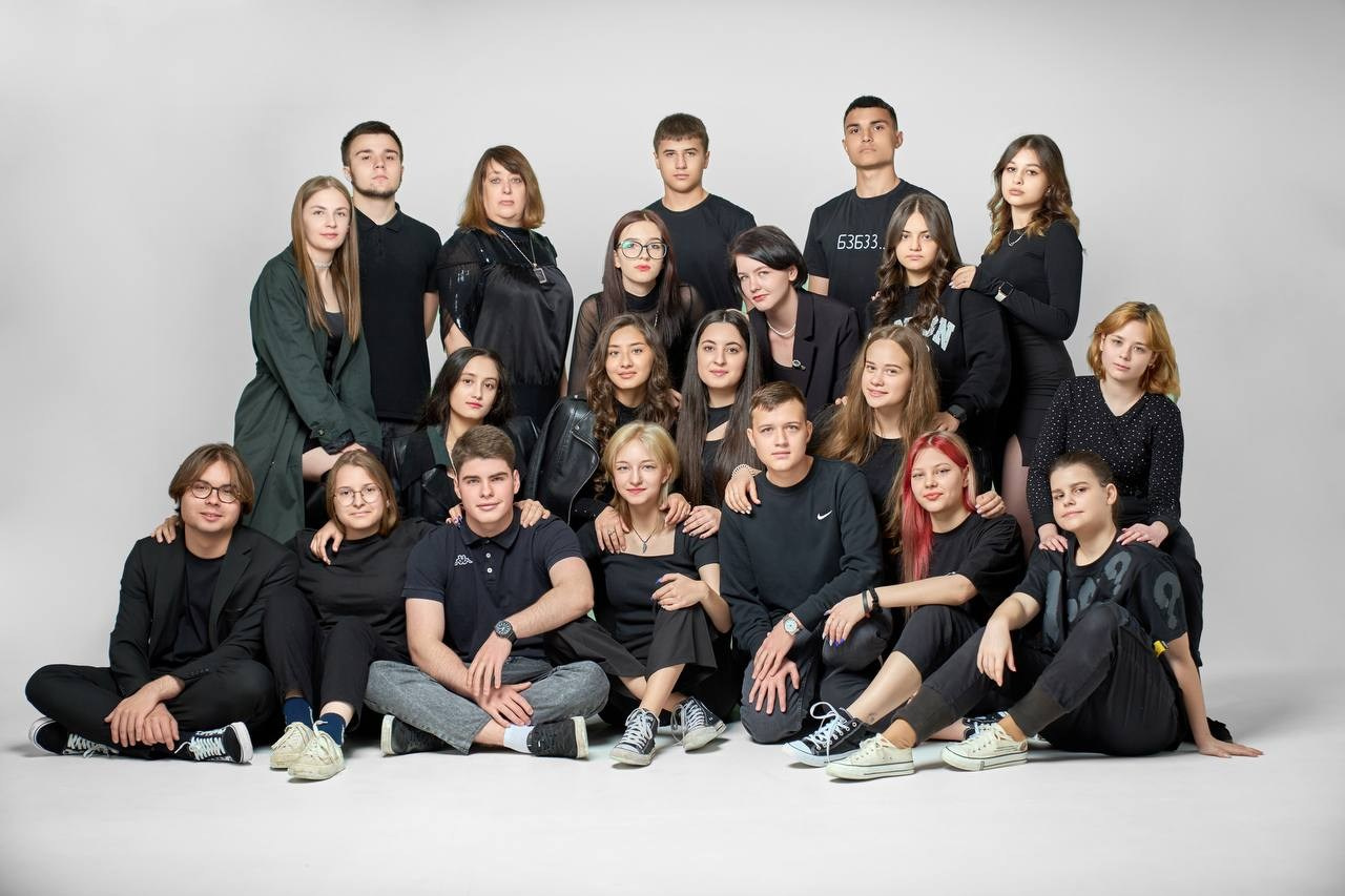 Единый стиль в одежде или тематический дресс код?