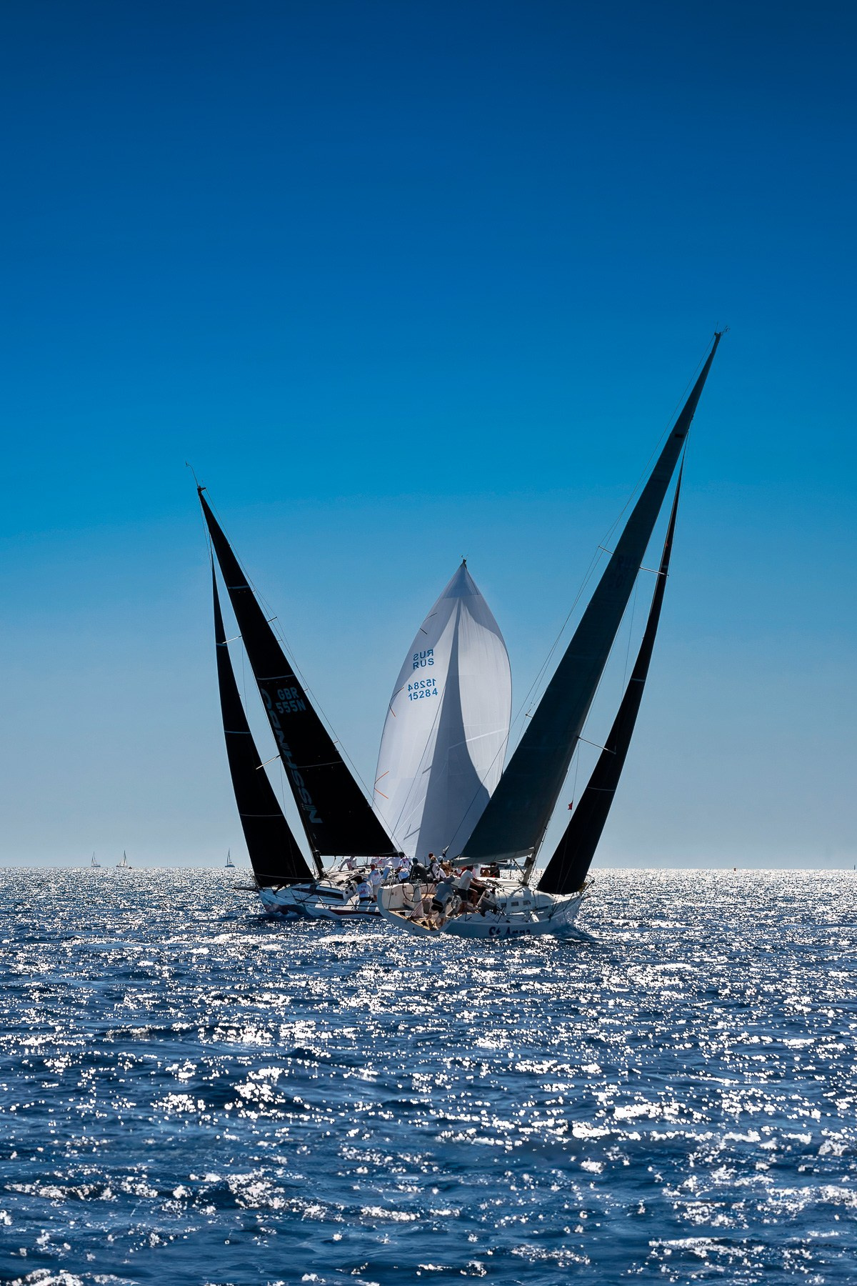 ЯХТЫ / МОРЕ / ПУТЕШЕСТВИЯ. Сложная съёмка для бизнеса b2b / Яхтенный фотограф / Корпоративные календари / Промышленная съёмка / Спортивный репортаж