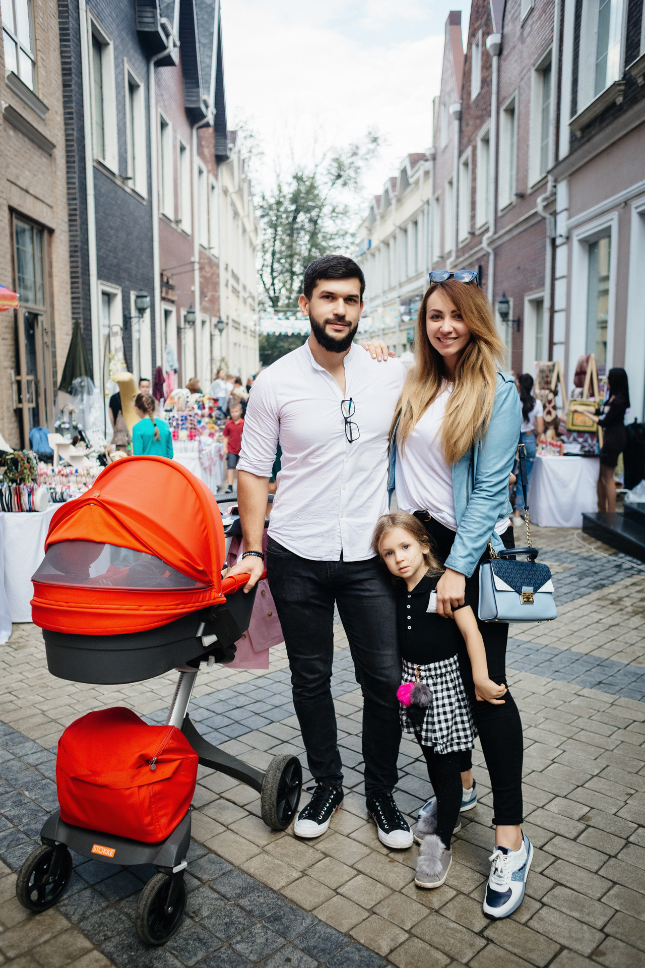 Отражение атмосферы гастрофеста в Петровском квартале. Свадебный и семейный фотограф в Таганроге Бакарюк Антон