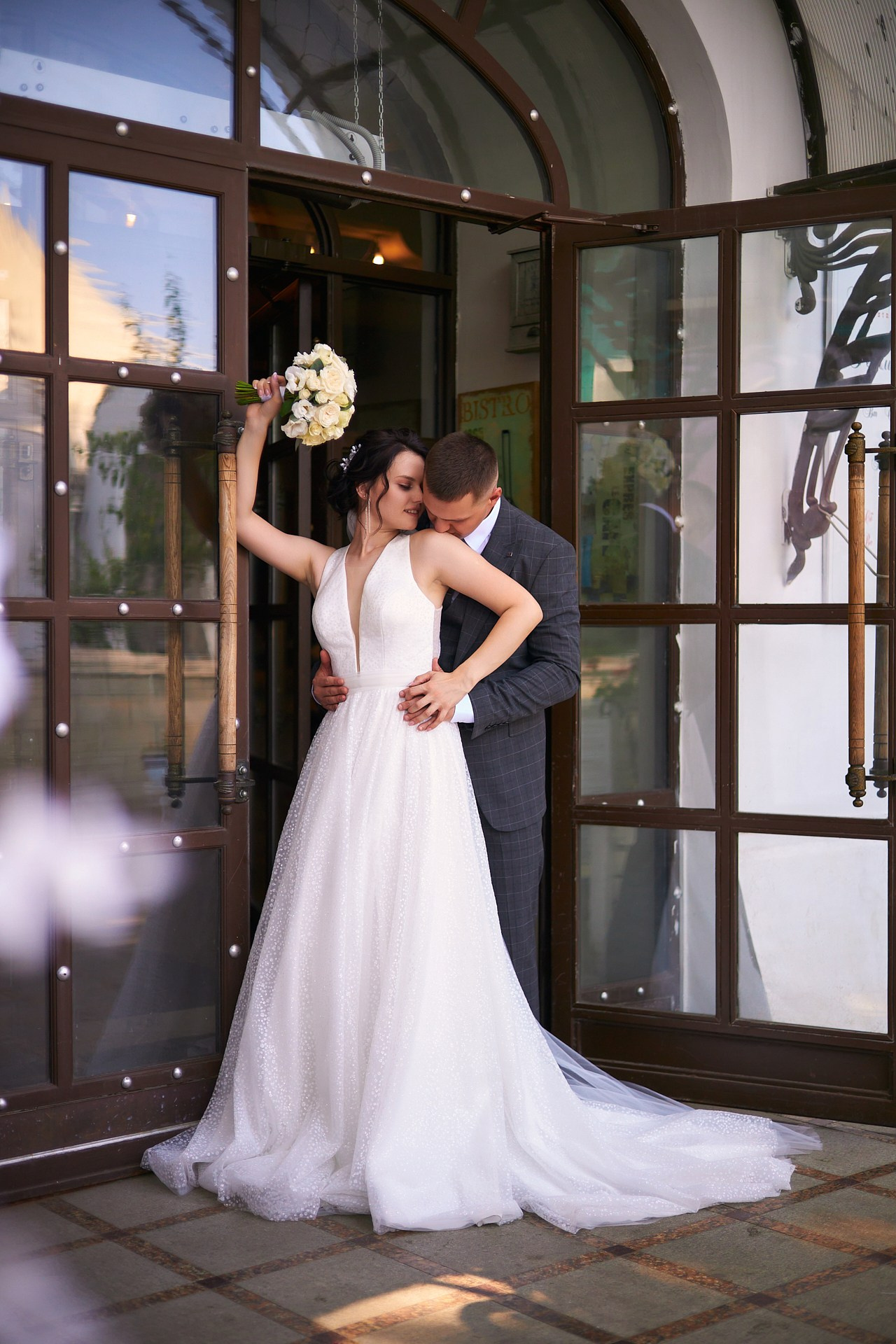 Свадебный фотограф Оренбург цены. Свадебный фотограф в Оренбурге Елена Рязапова