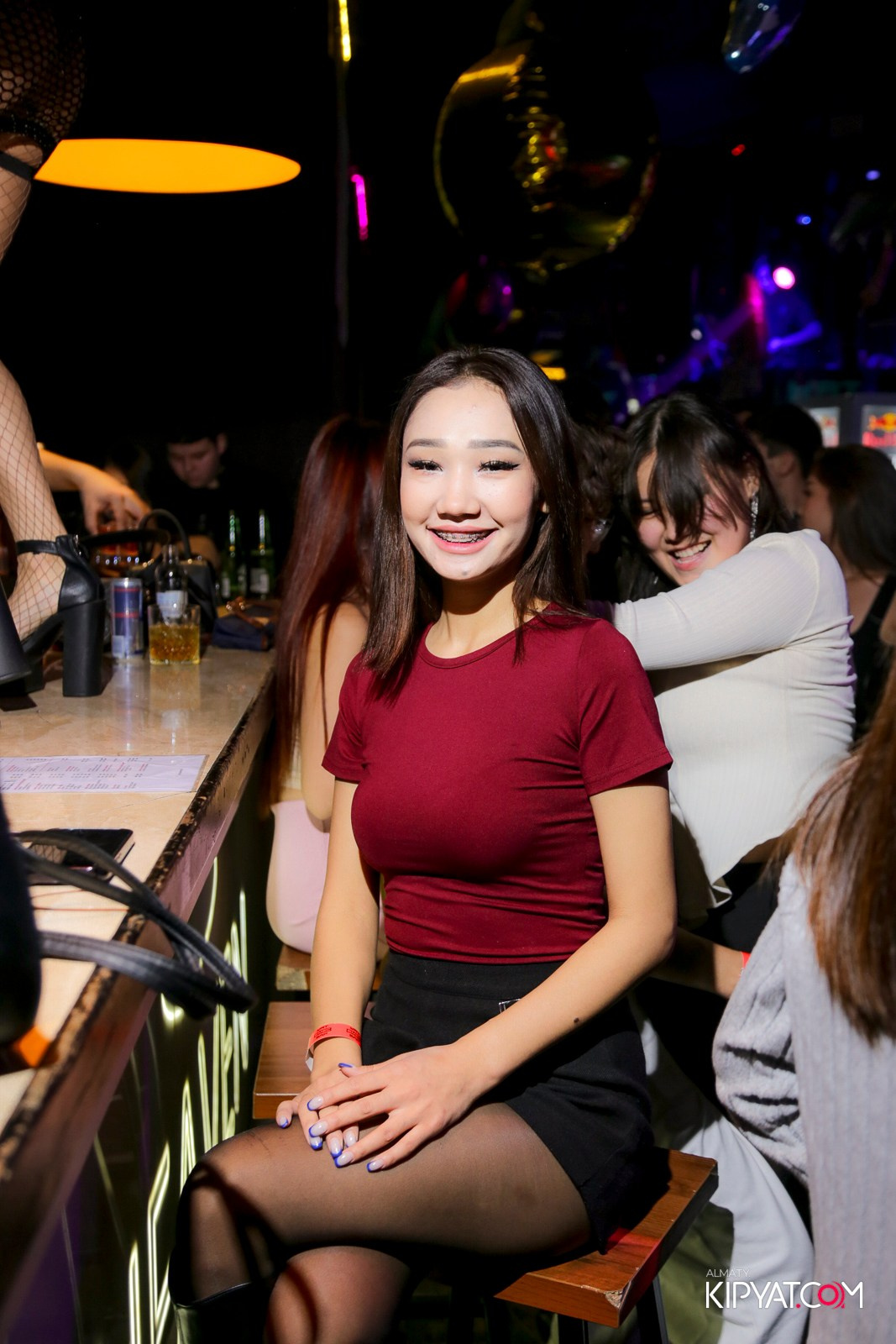 UYAT EMES BAR. КИПЯТКОМ АЛМАТЫ!