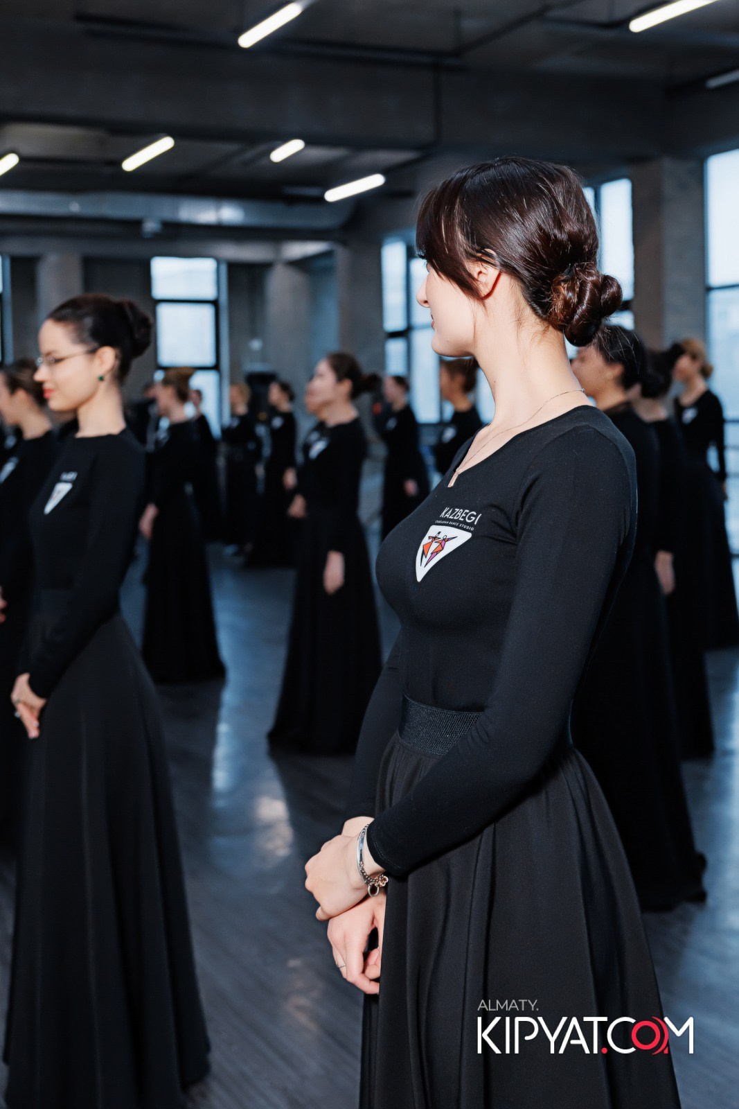 BLOCKBUSTER ТАНЦЕВАЛЬНАЯ АКАДЕМИЯ. КИПЯТКОМ АЛМАТЫ!