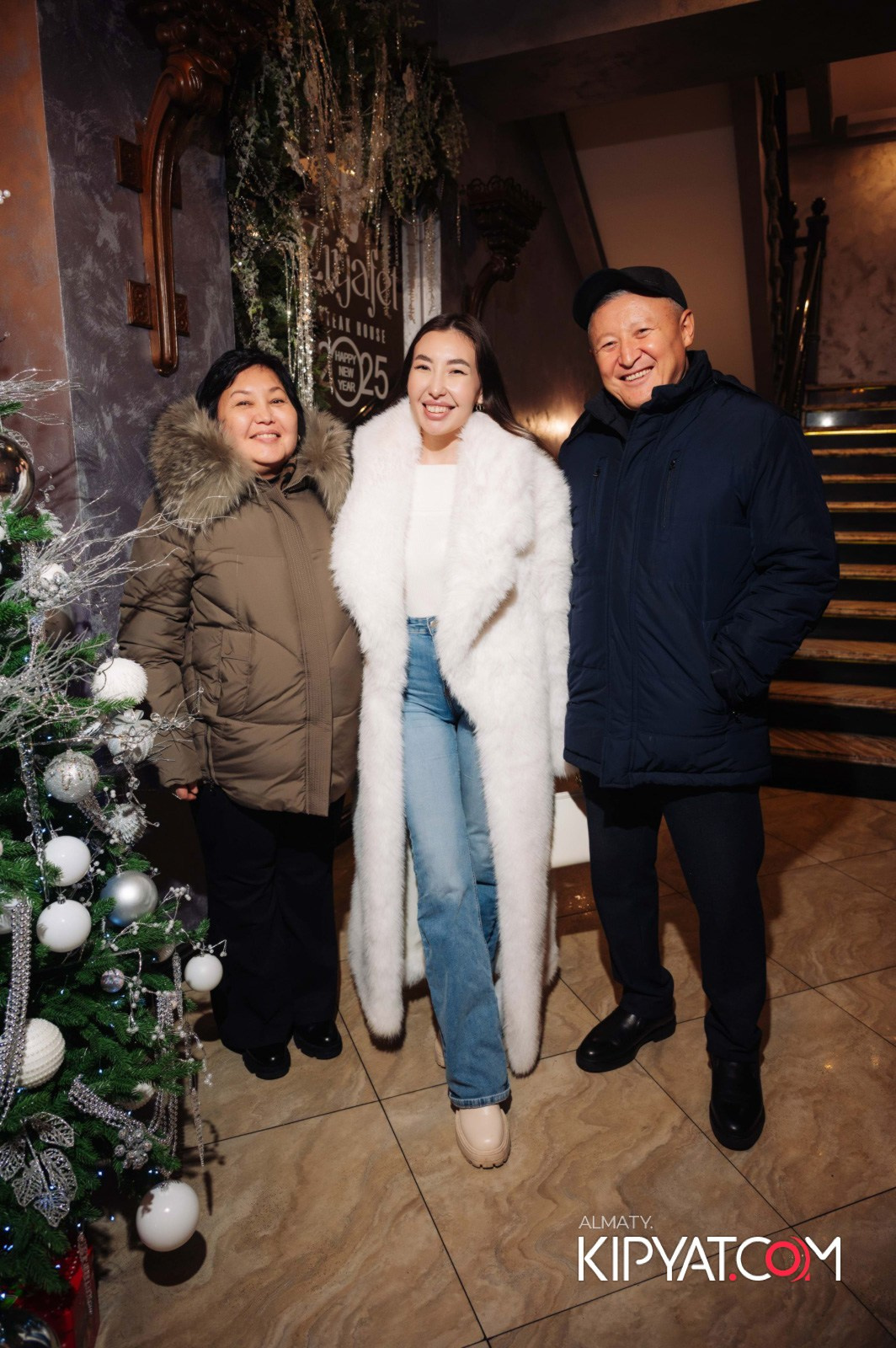 ZIYAFET STEAK HOUSE. КИПЯТКОМ АЛМАТЫ!