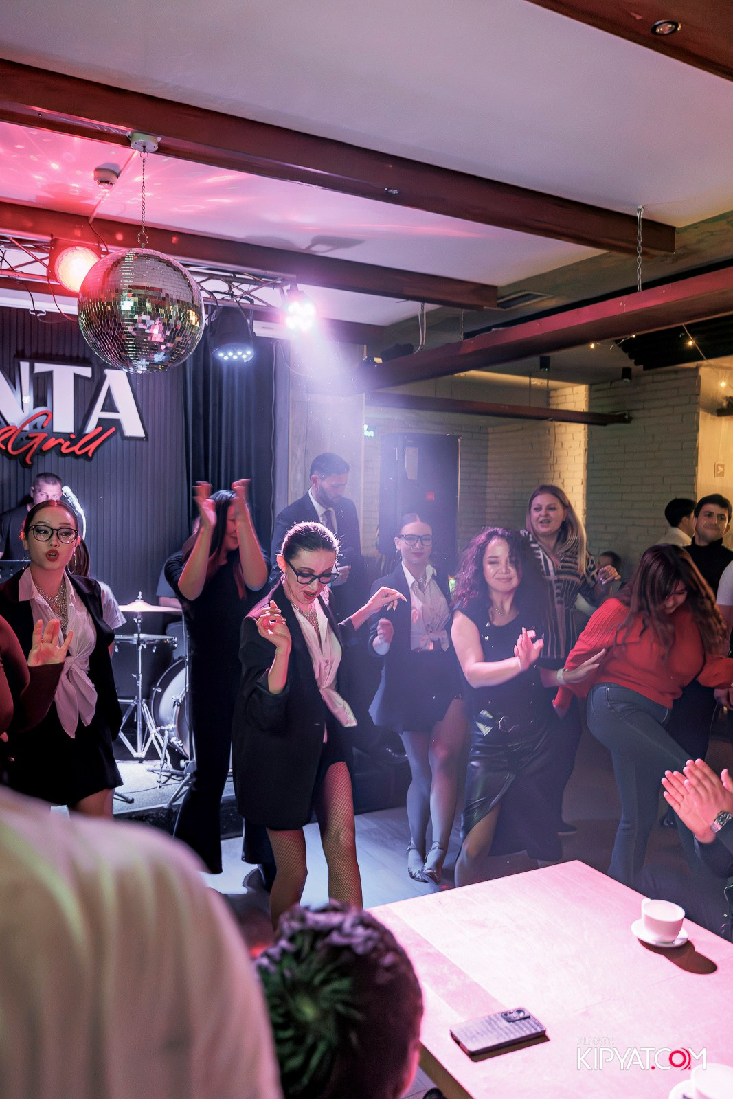 ПИНТА НА ГОГОЛЯ. КИПЯТКОМ АЛМАТЫ!