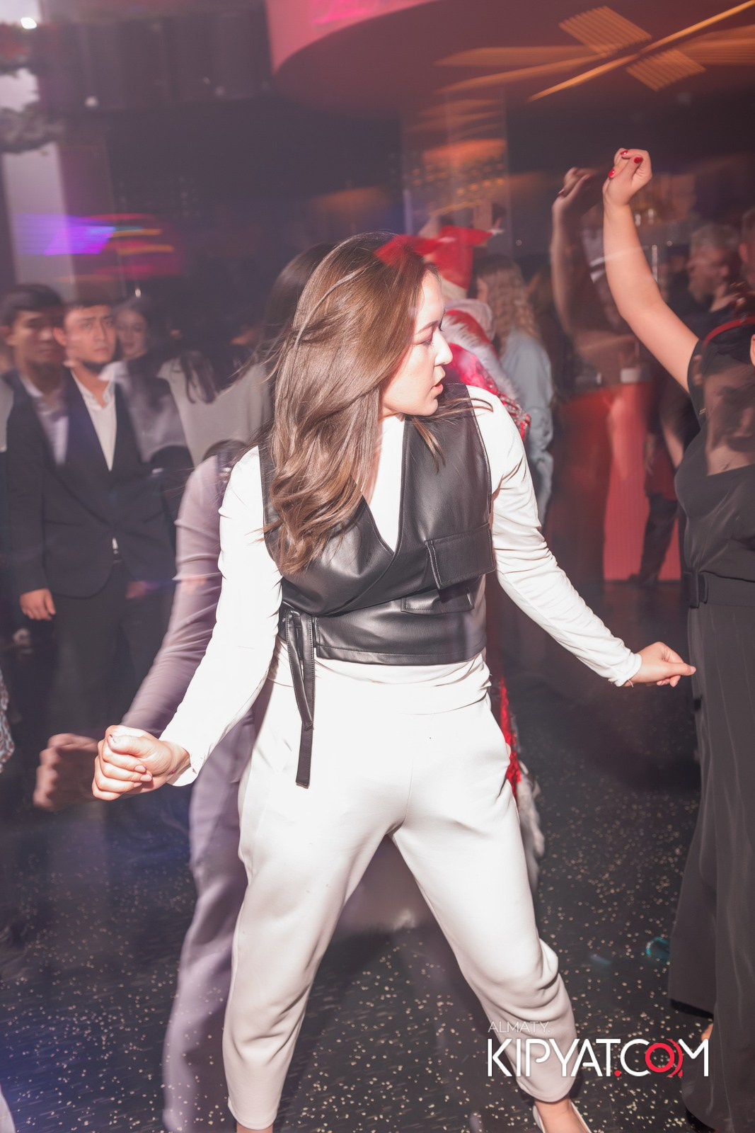 SANTA BARBARA. КИПЯТКОМ АЛМАТЫ!