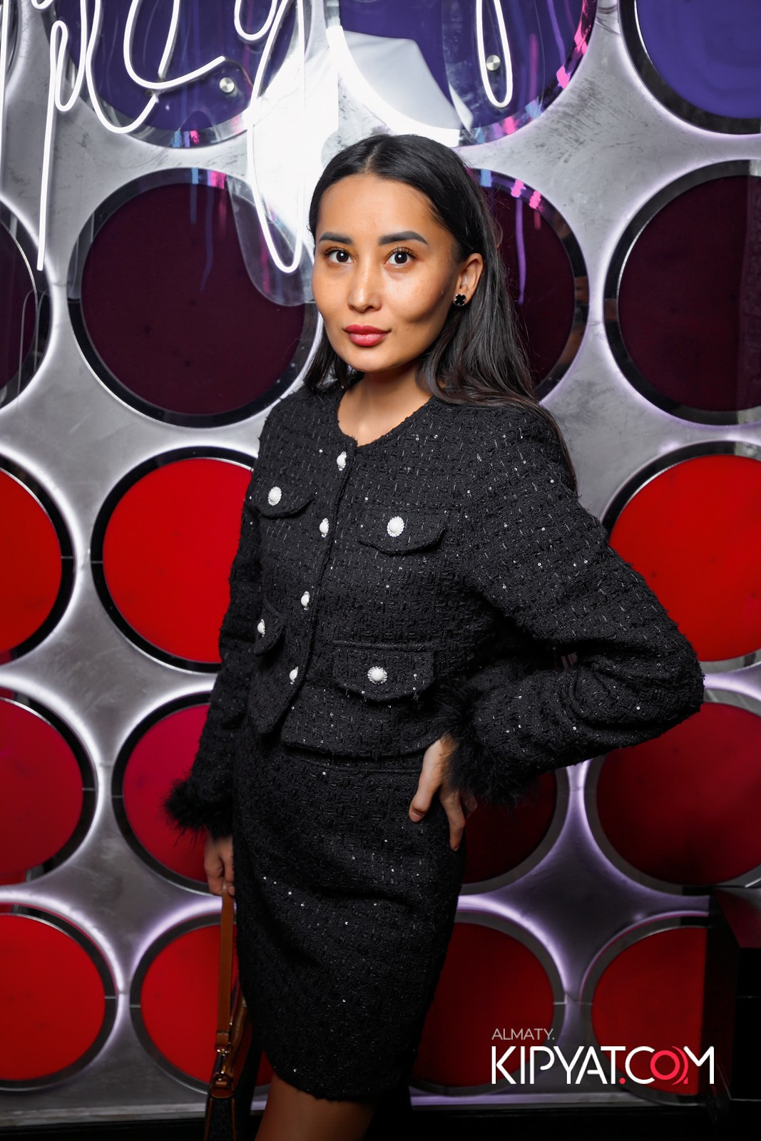 УХО И МЕДВЕДЬ НА ГАГАРИНА. КИПЯТКОМ АЛМАТЫ!