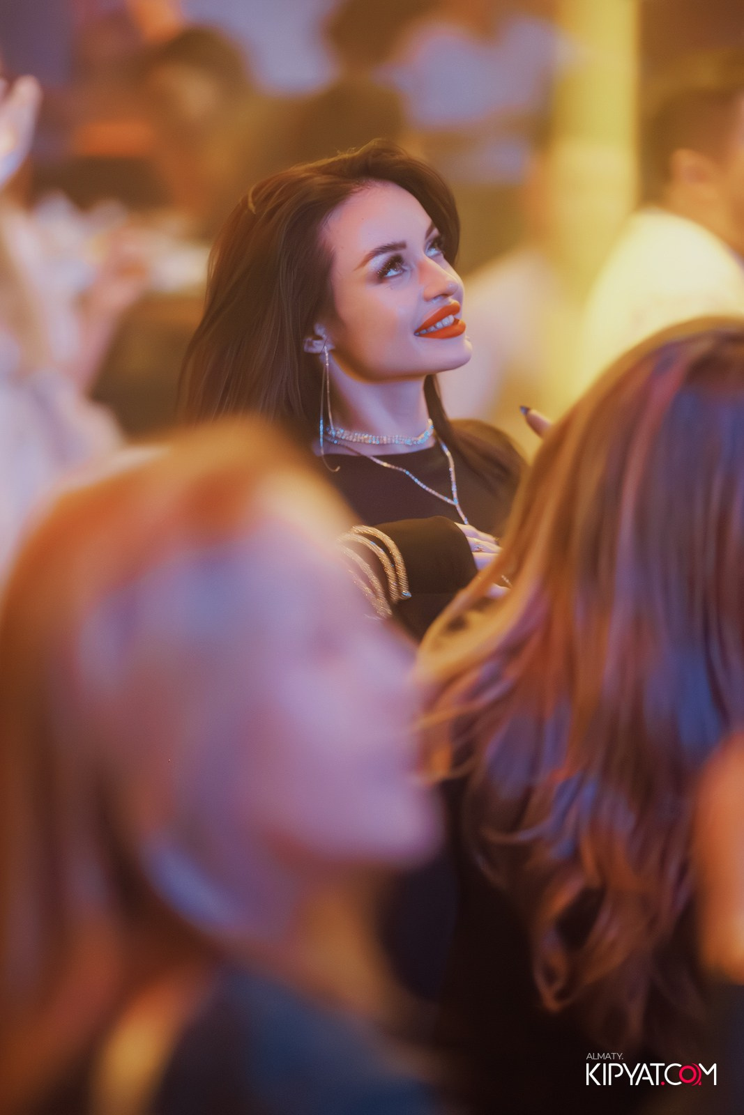 FITNESS ЁЛКА в ночном клубе SANTA BARBARA. КИПЯТКОМ АЛМАТЫ!