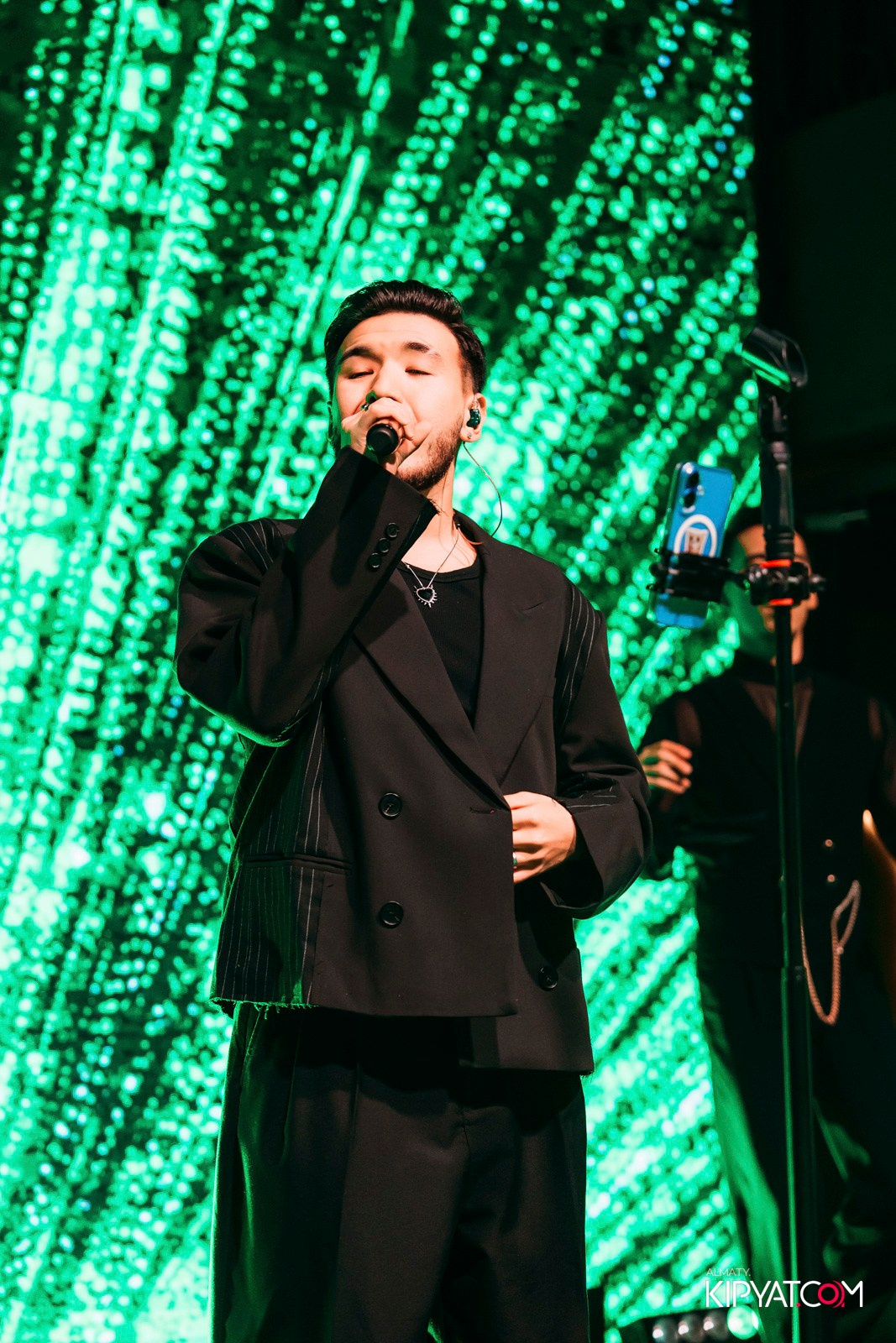 QUEEN. КИПЯТКОМ АЛМАТЫ!