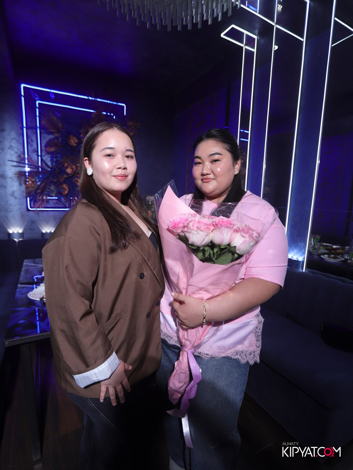 УХО И МЕДВЕДЬ НА САИНА. КИПЯТКОМ АЛМАТЫ! Фотосъемка мероприятий в Алматы