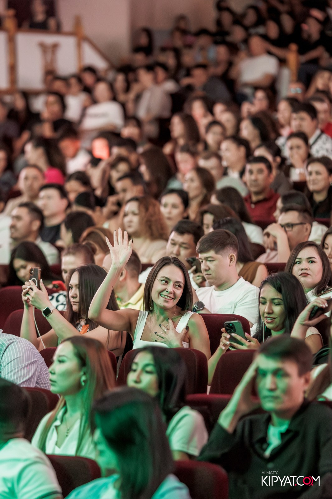 STAND UP КОНЦЕРТ АЛЕКСАНДА МЕРКУЛЬ. КИПЯТКОМ АЛМАТЫ!