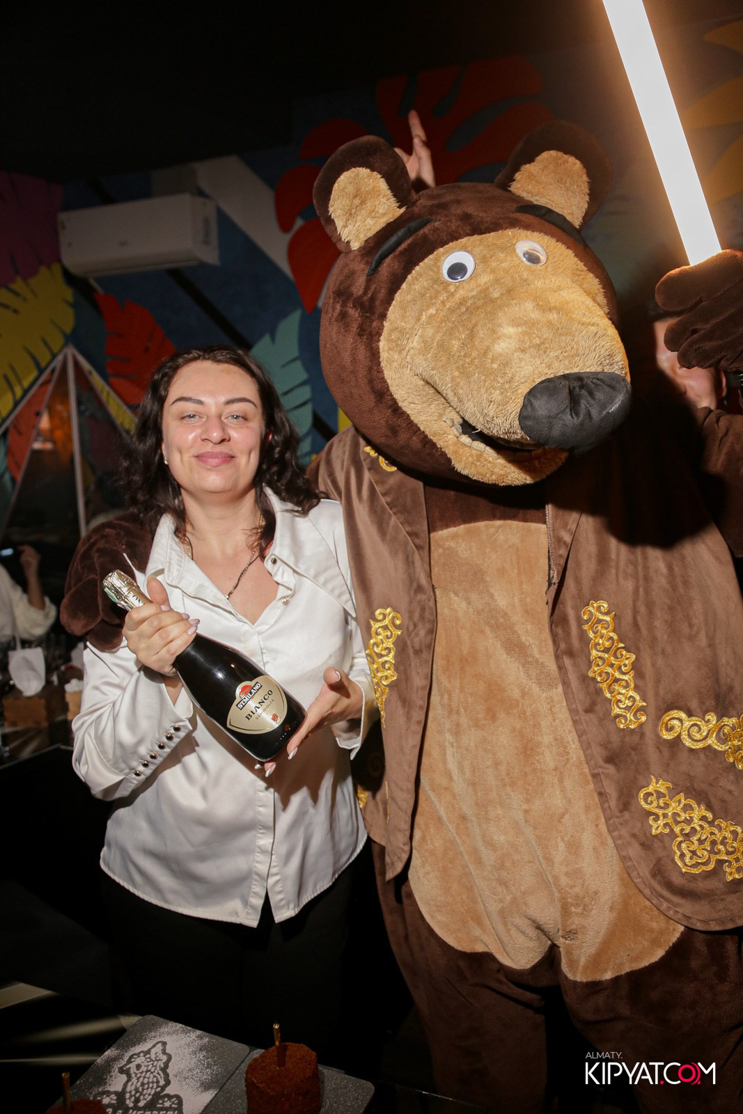 УХО И МЕДВЕДЬ НА САИНА. КИПЯТКОМ АЛМАТЫ!